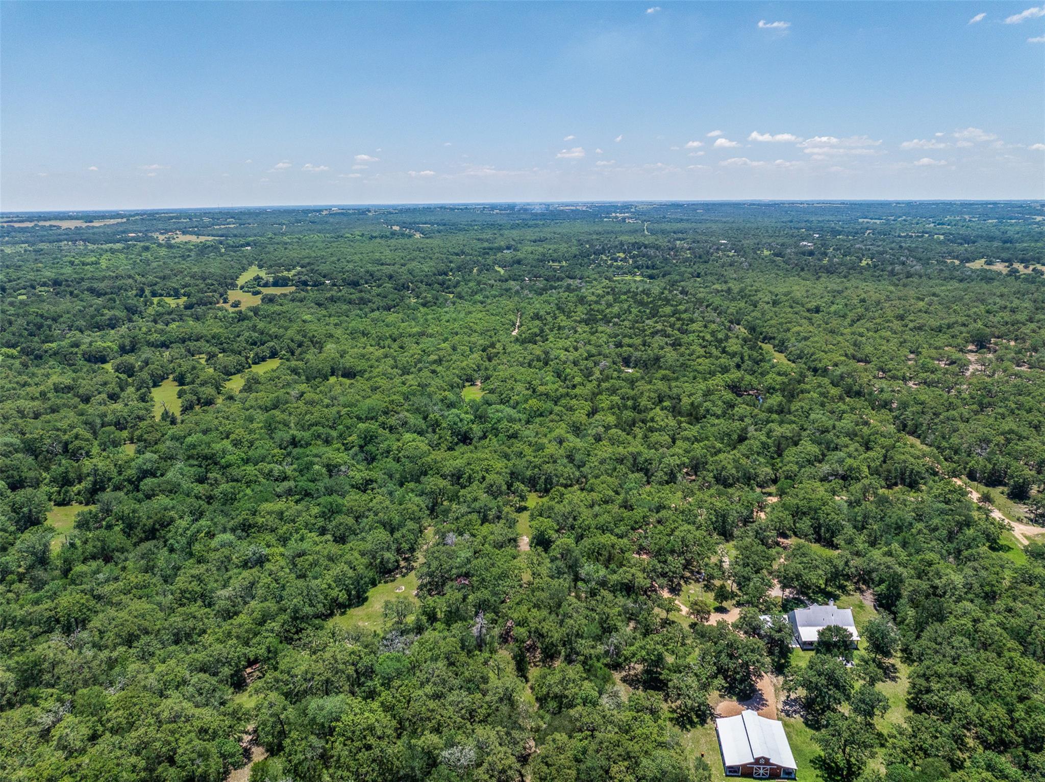 000 Clay Ln, Brenham, TX 77833
