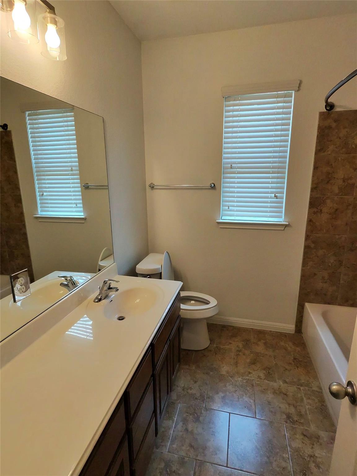 1019 Powell St, Kyle, TX 78640
