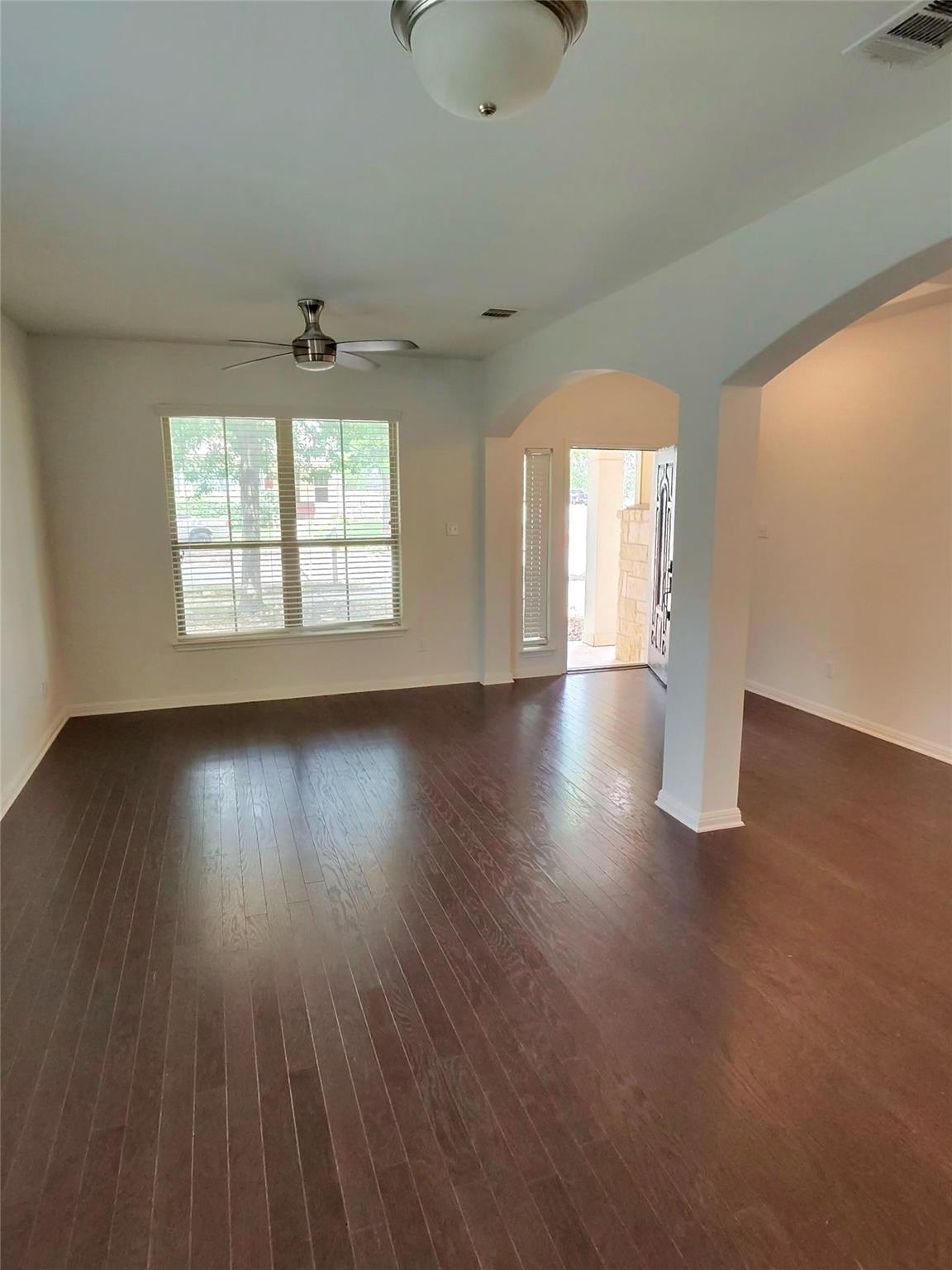 1019 Powell St, Kyle, TX 78640