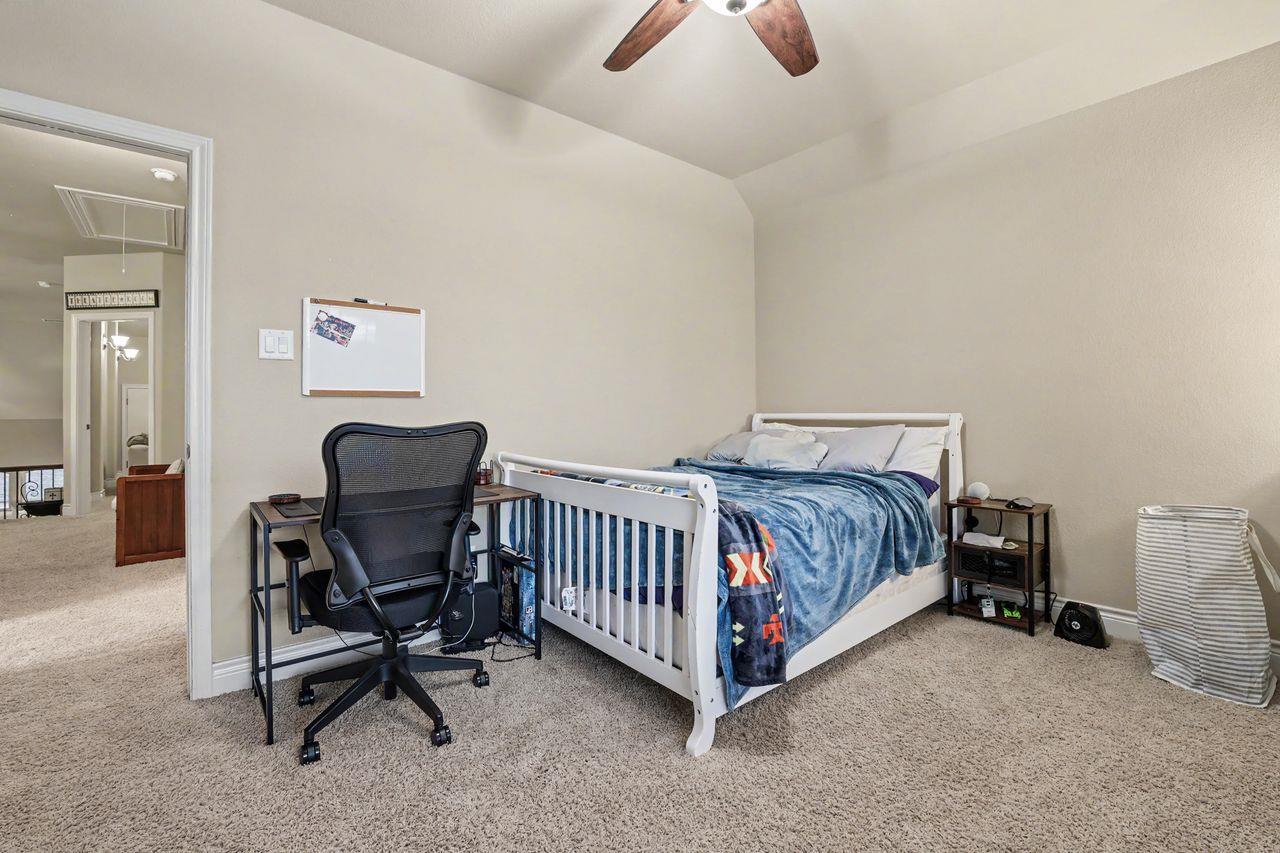 1919 Mulligan Dr, Round Rock, TX 78664