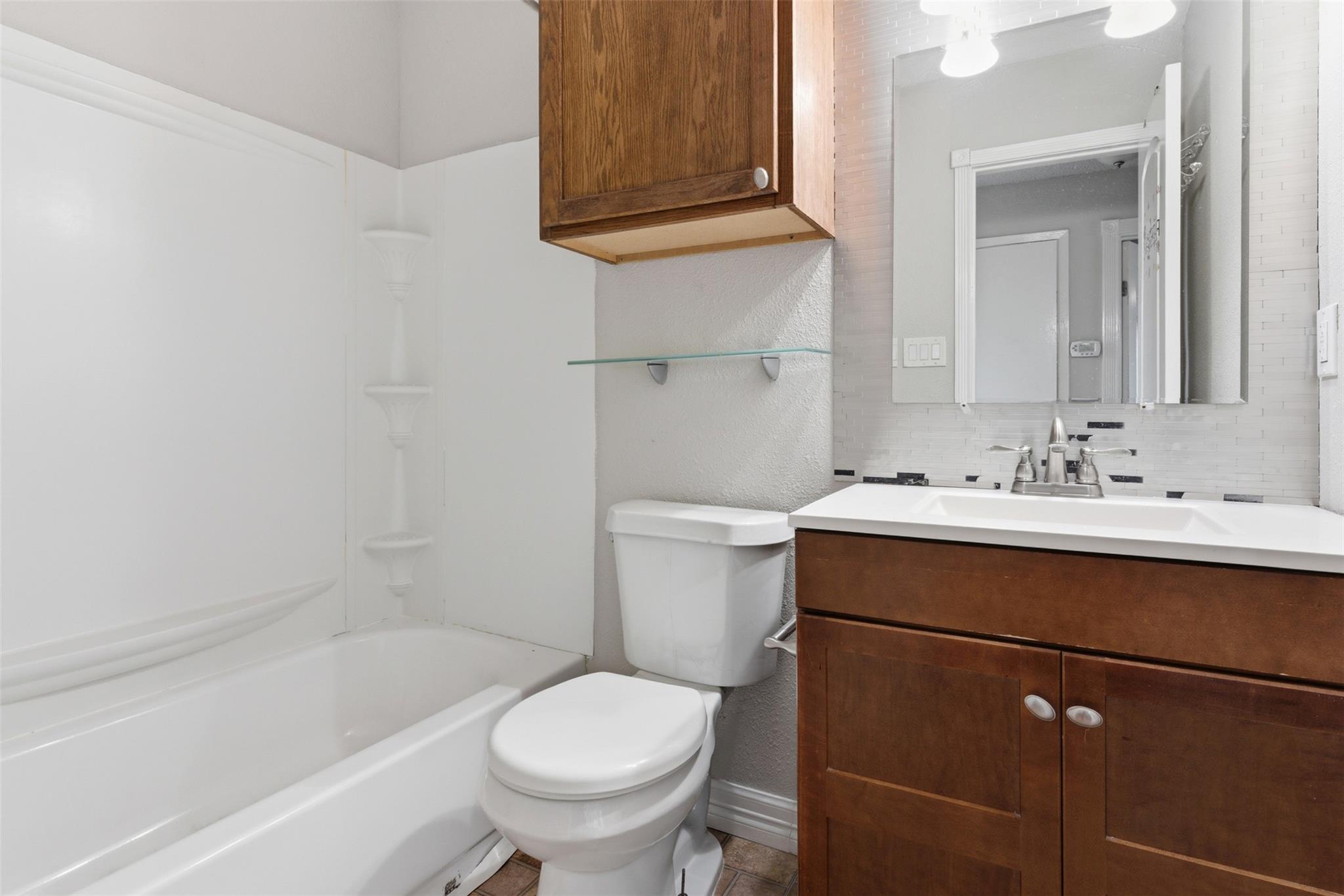 1407 Warrior Ln, Del Valle, TX 78617