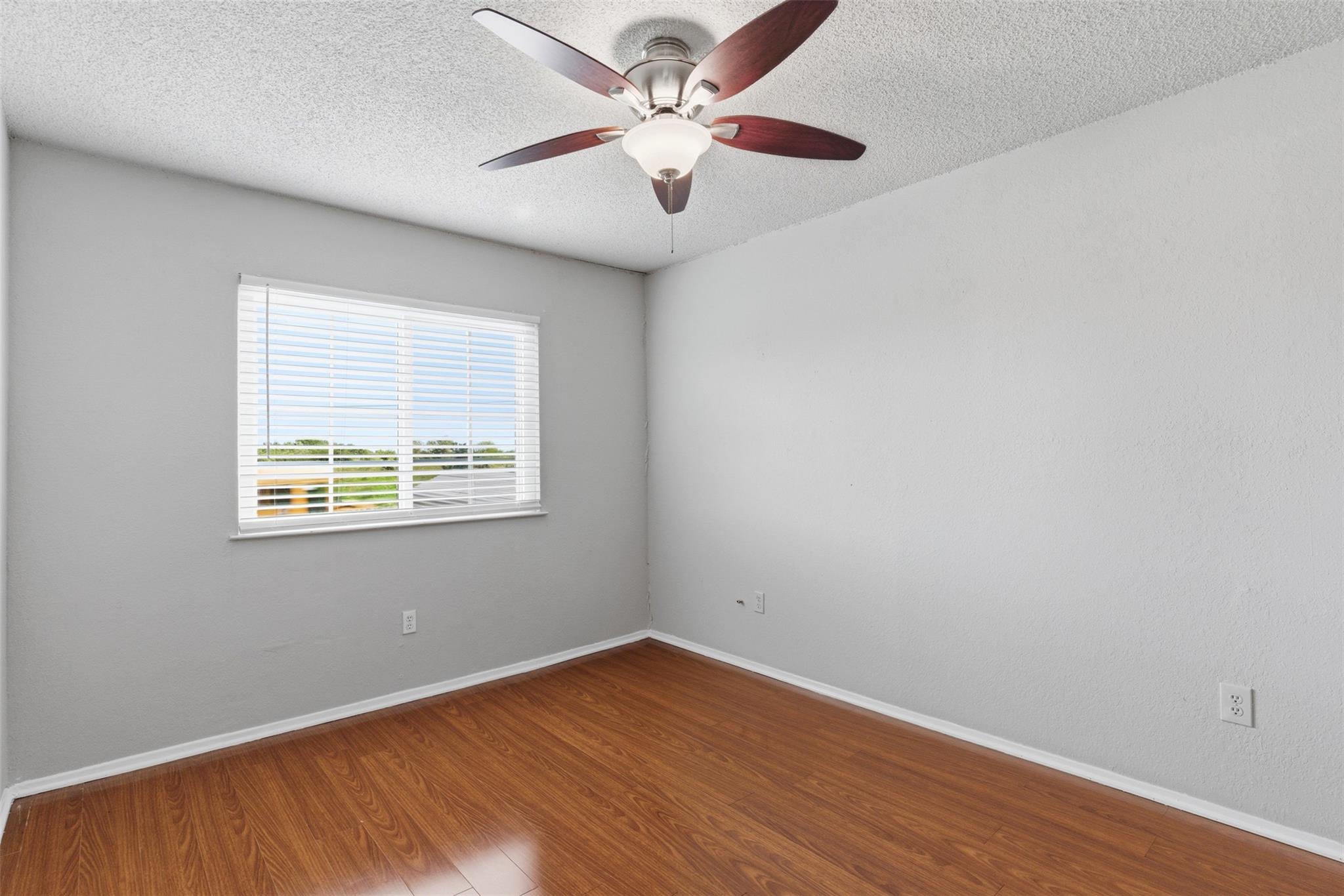 1407 Warrior Ln, Del Valle, TX 78617