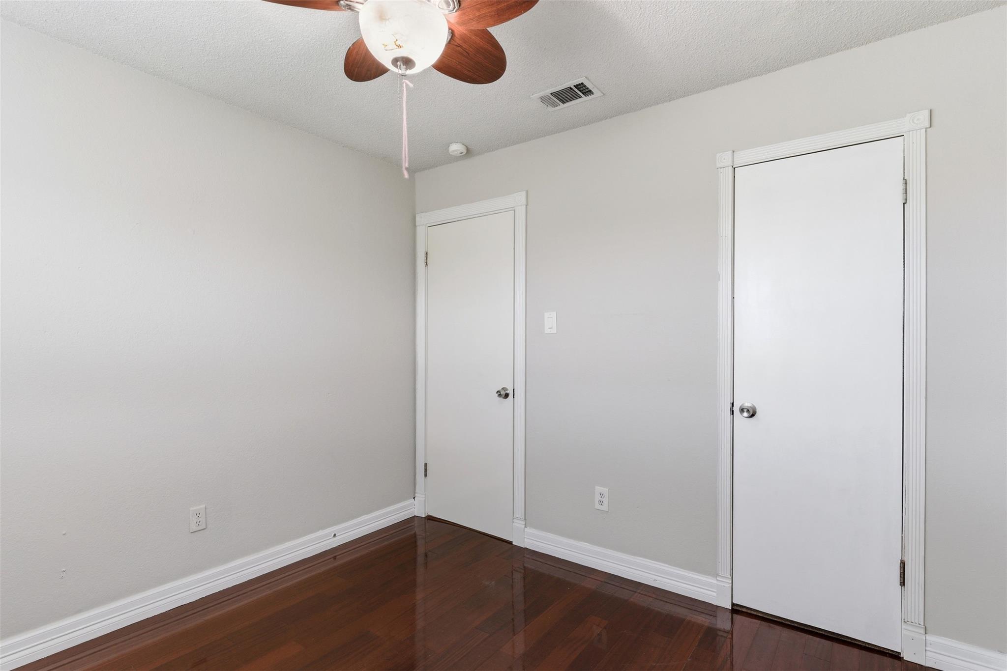 1407 Warrior Ln, Del Valle, TX 78617