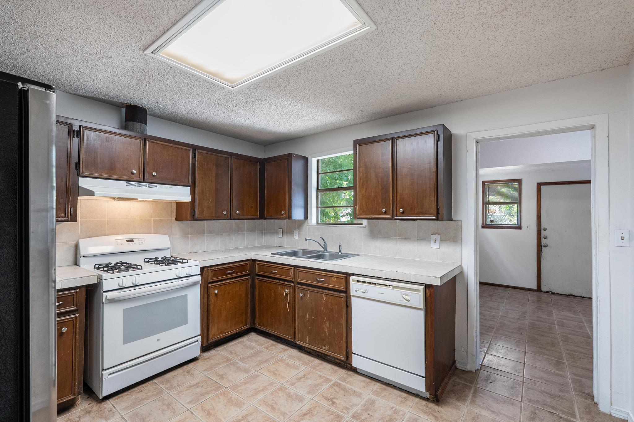4616 E Cesar Chavez St, Austin, TX 78702