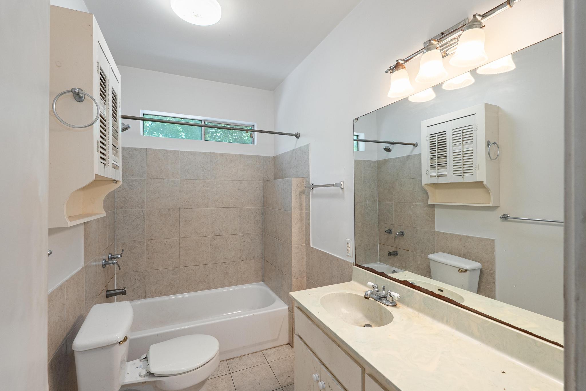 4616 E Cesar Chavez St, Austin, TX 78702