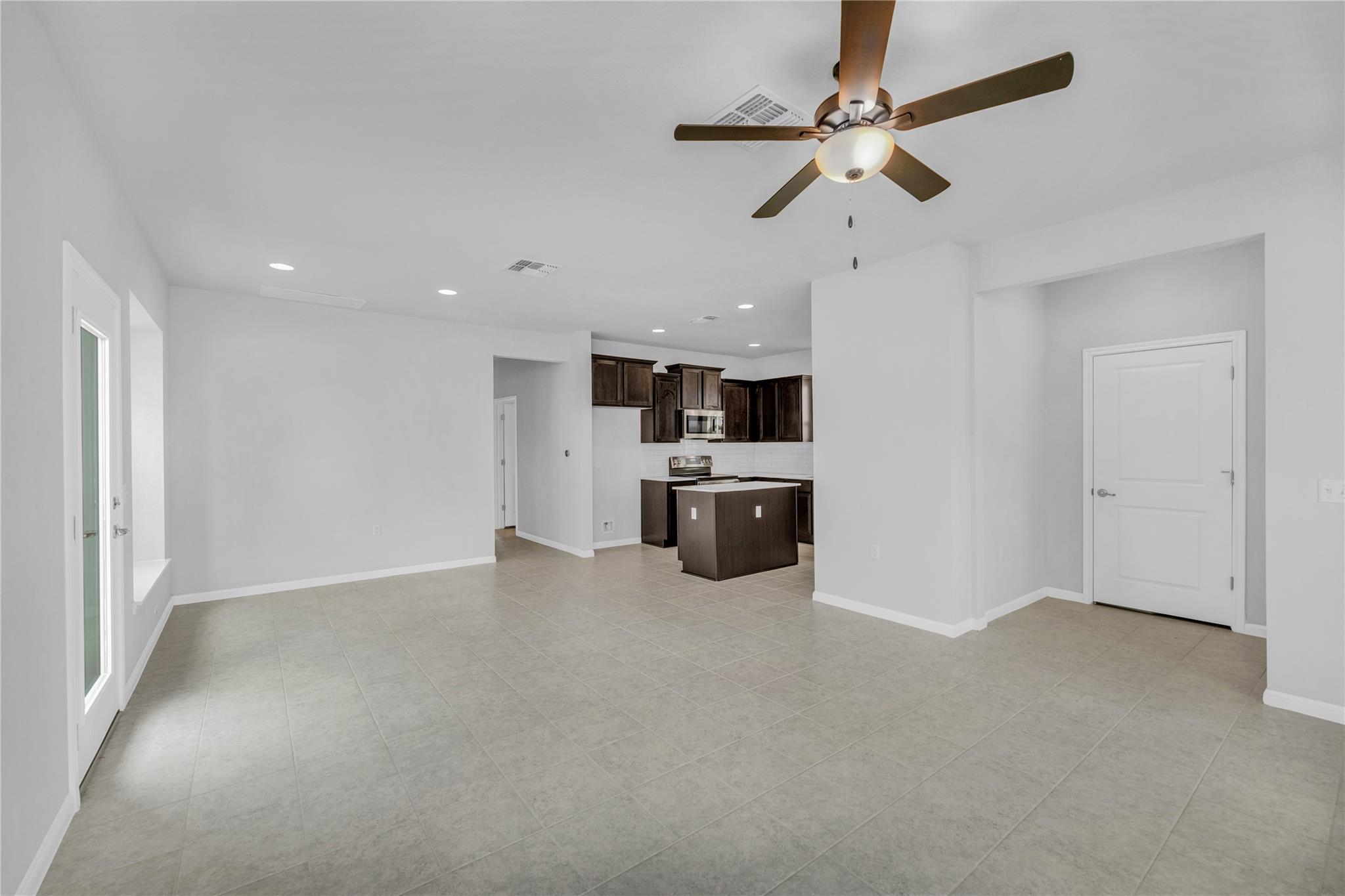 9505 Morning Iris Dr, Manor, TX 78653