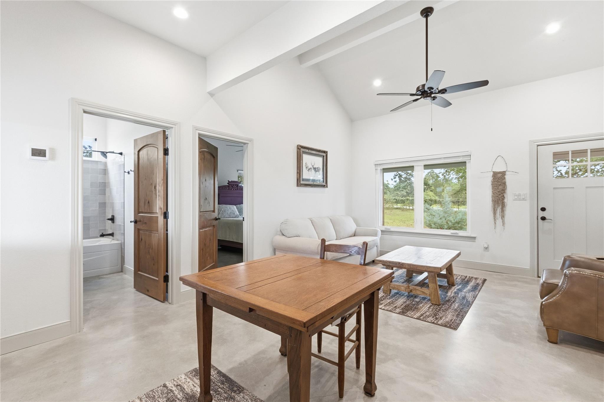 107 Longhorn Dr, Bastrop, TX 78602