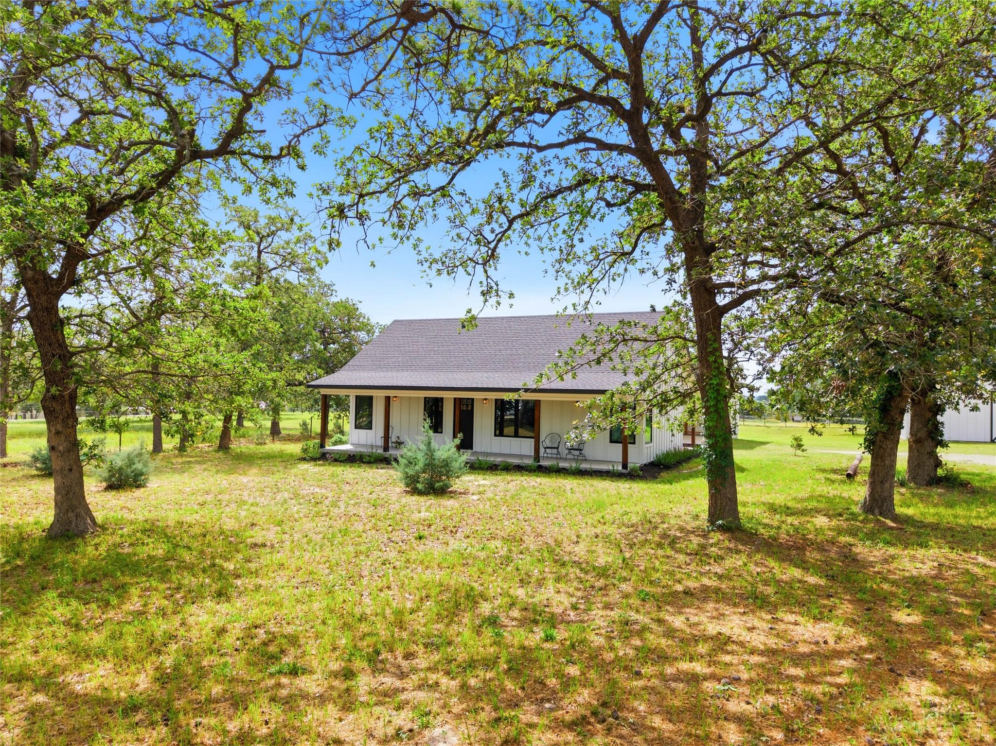 107 Longhorn Dr, Bastrop, TX 78602