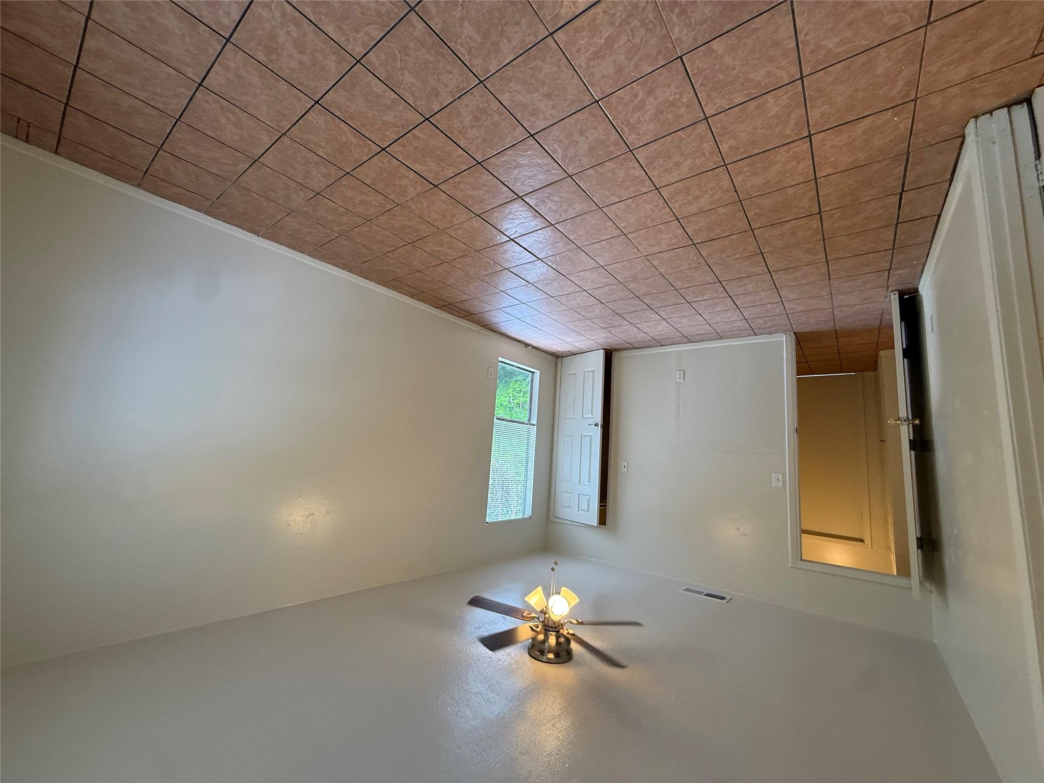 1109 Village Green Dr, Austin, TX 78753