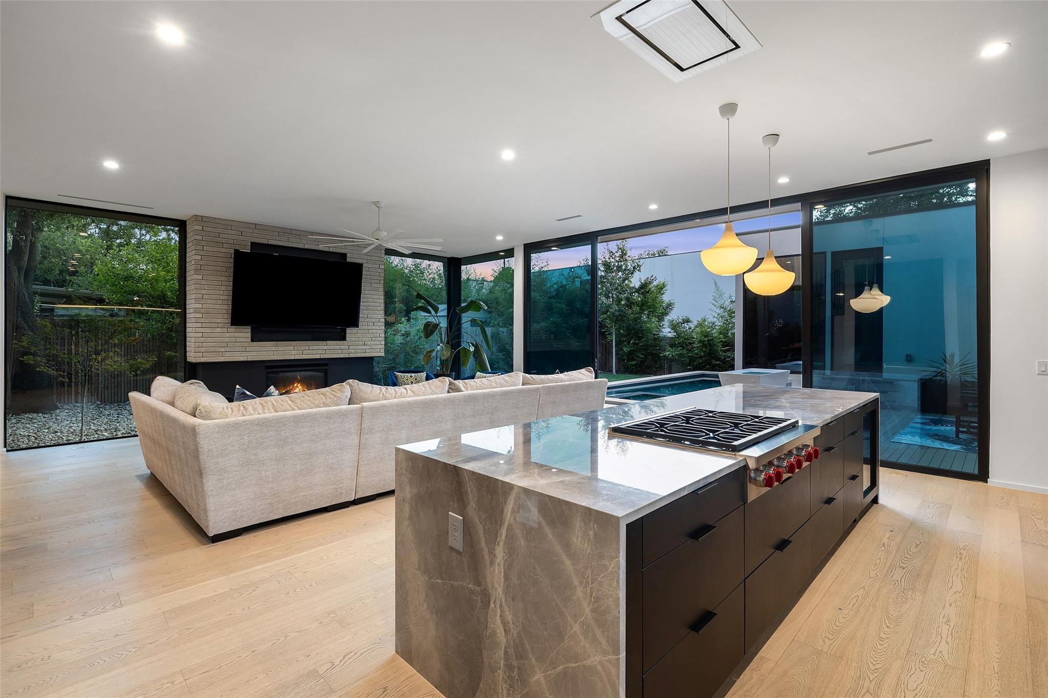 1304 Folts Ave, Austin, TX 78704