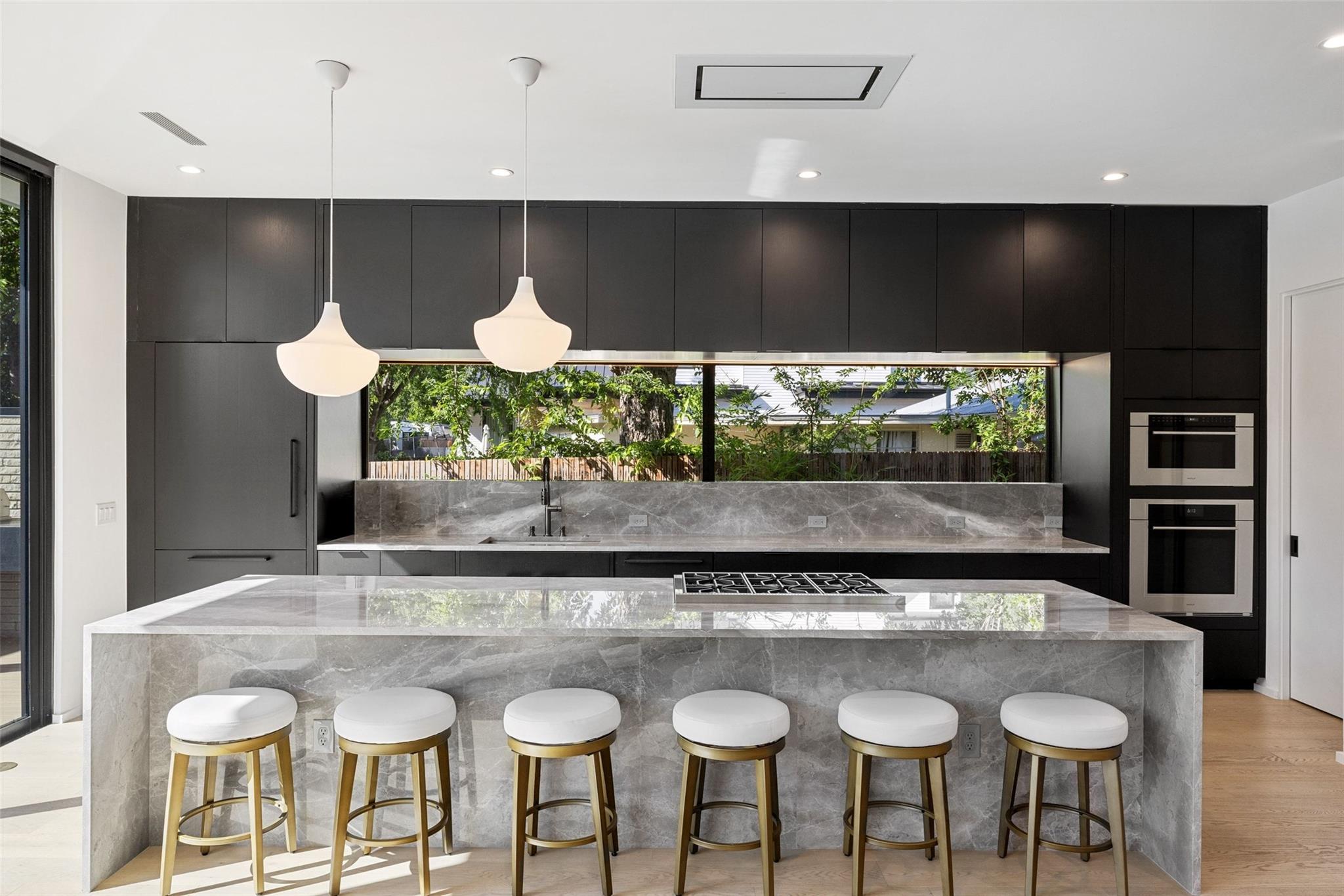 1304 Folts Ave, Austin, TX 78704