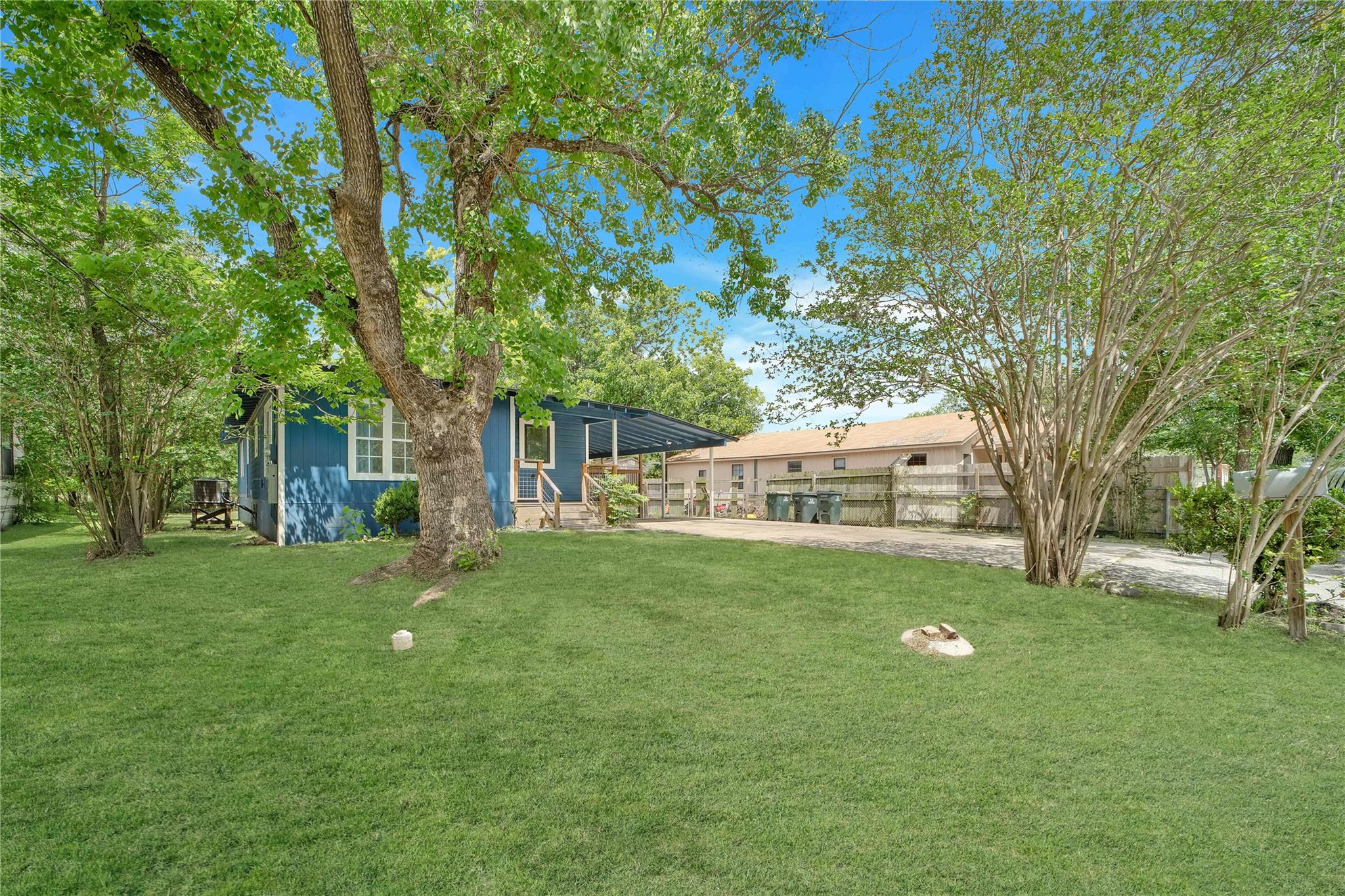 206 Sherwood St, San Marcos, TX 78666