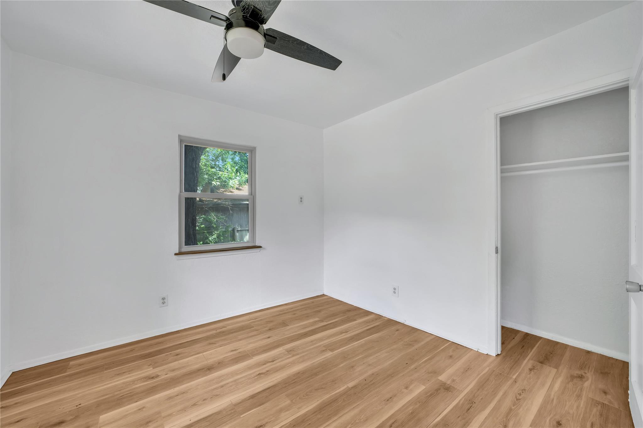 206 Sherwood St, San Marcos, TX 78666