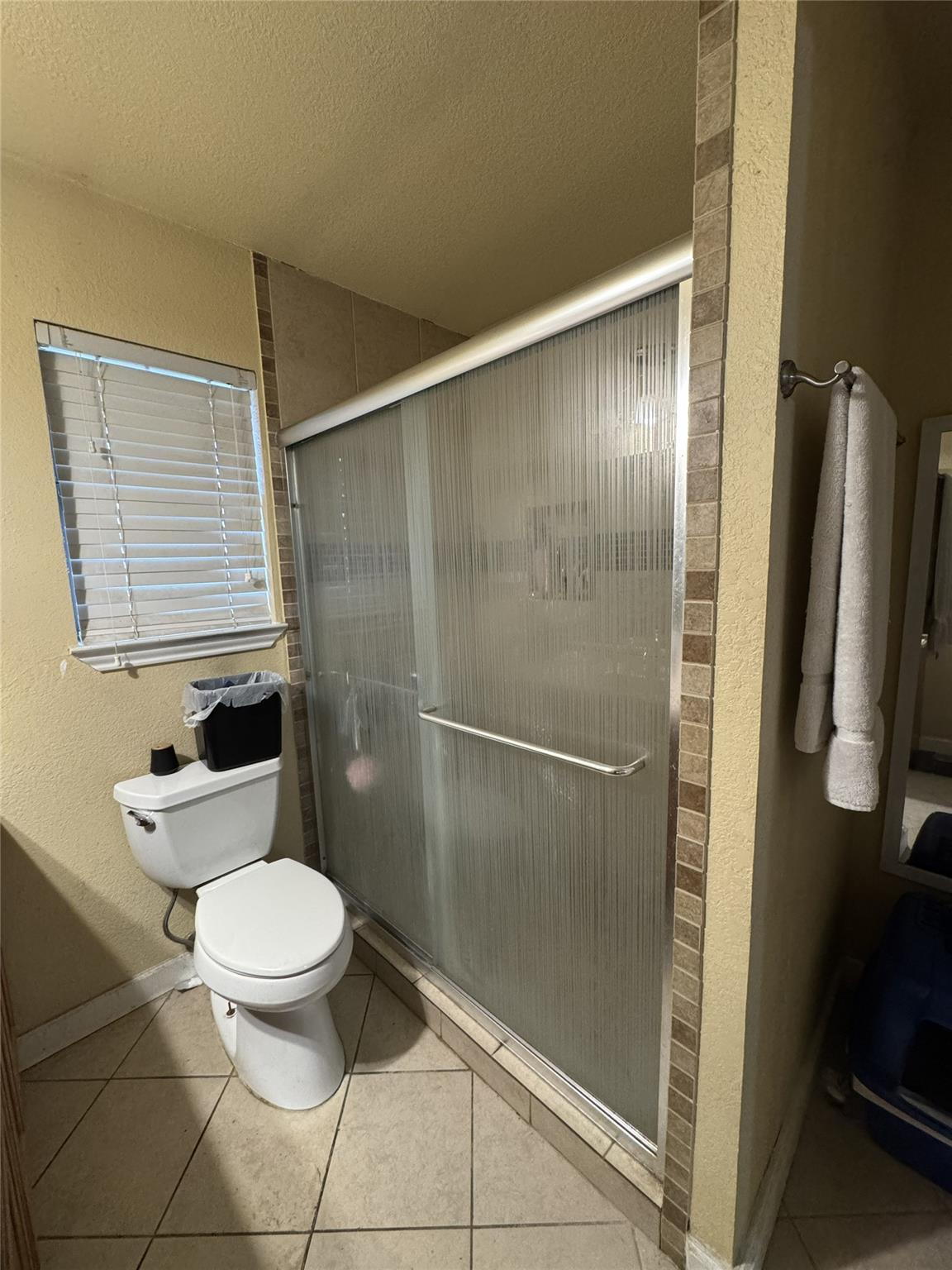 636 E Kempner St, Mabank, TX 75147