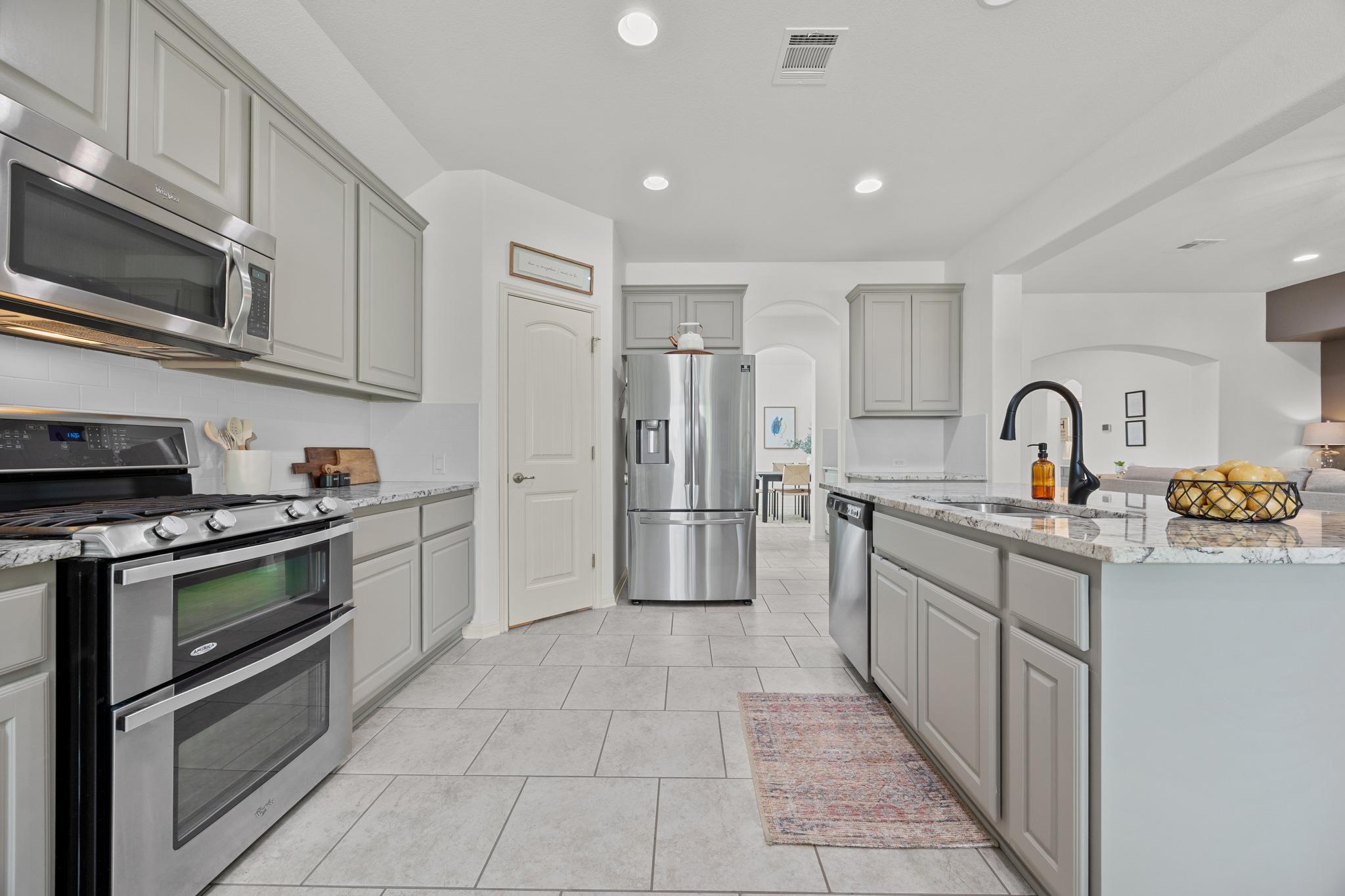 1009 Daylily Loop, Georgetown, TX 78626