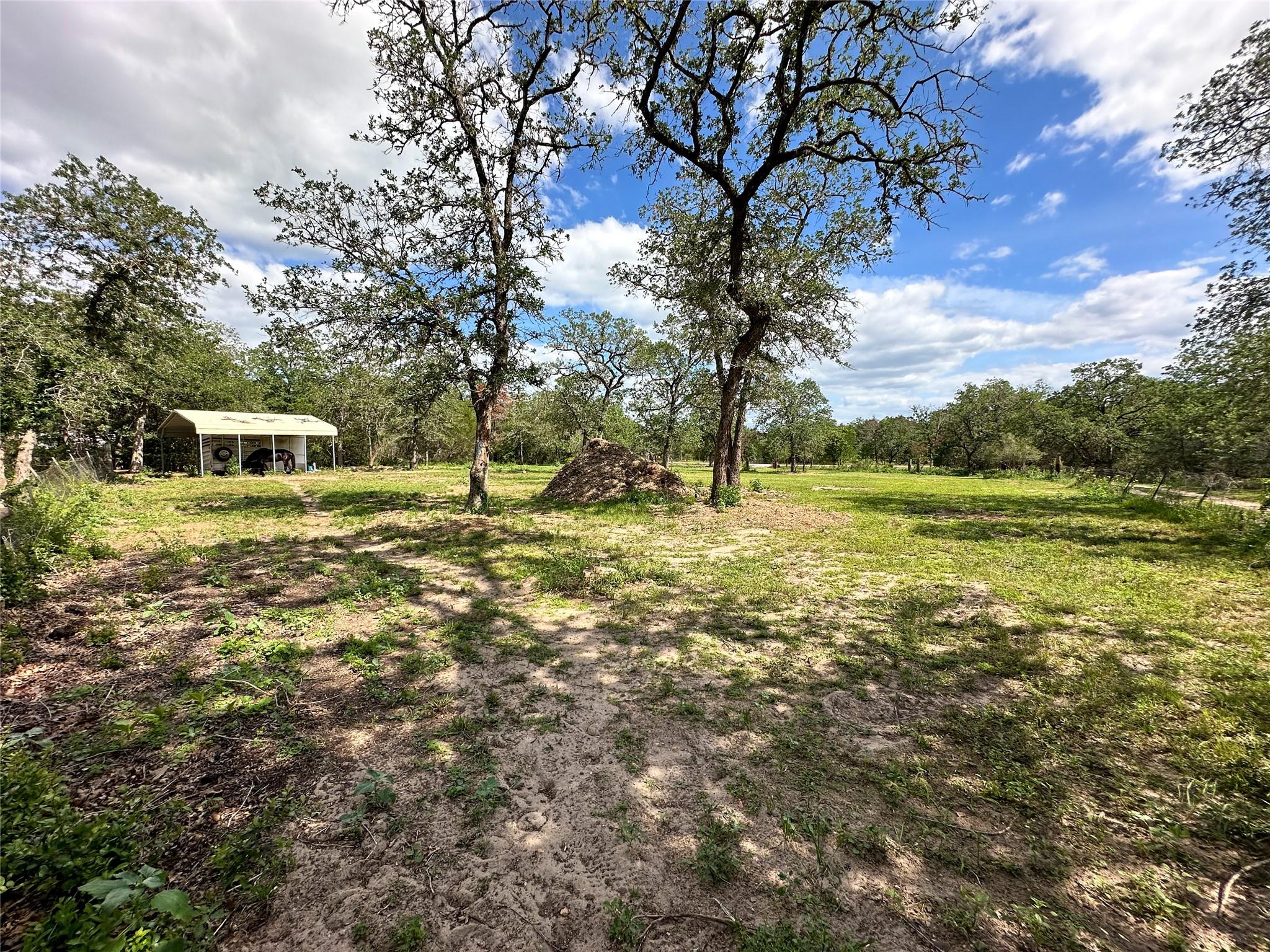 380 Woodlands Dr, Bastrop, TX 78602