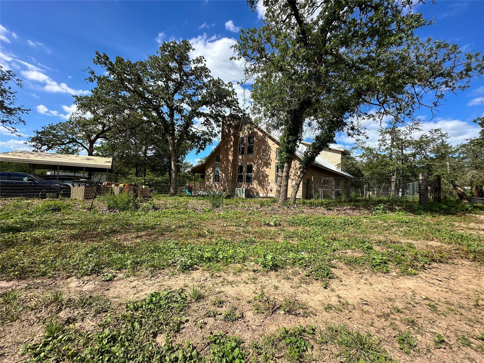 380 Woodlands Dr, Bastrop, TX 78602