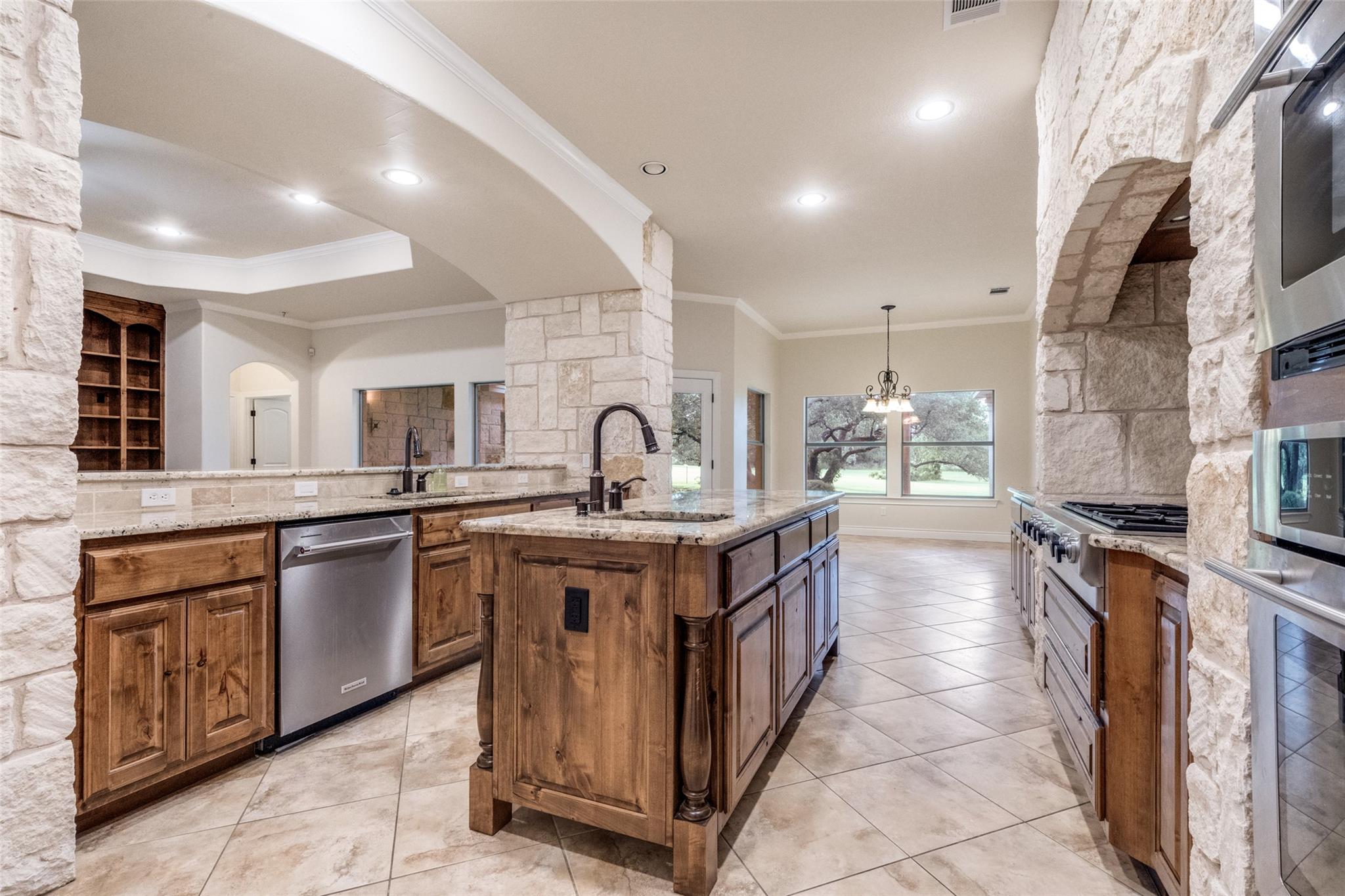 101 Copper Leaf Ct, Georgetown, TX 78633
