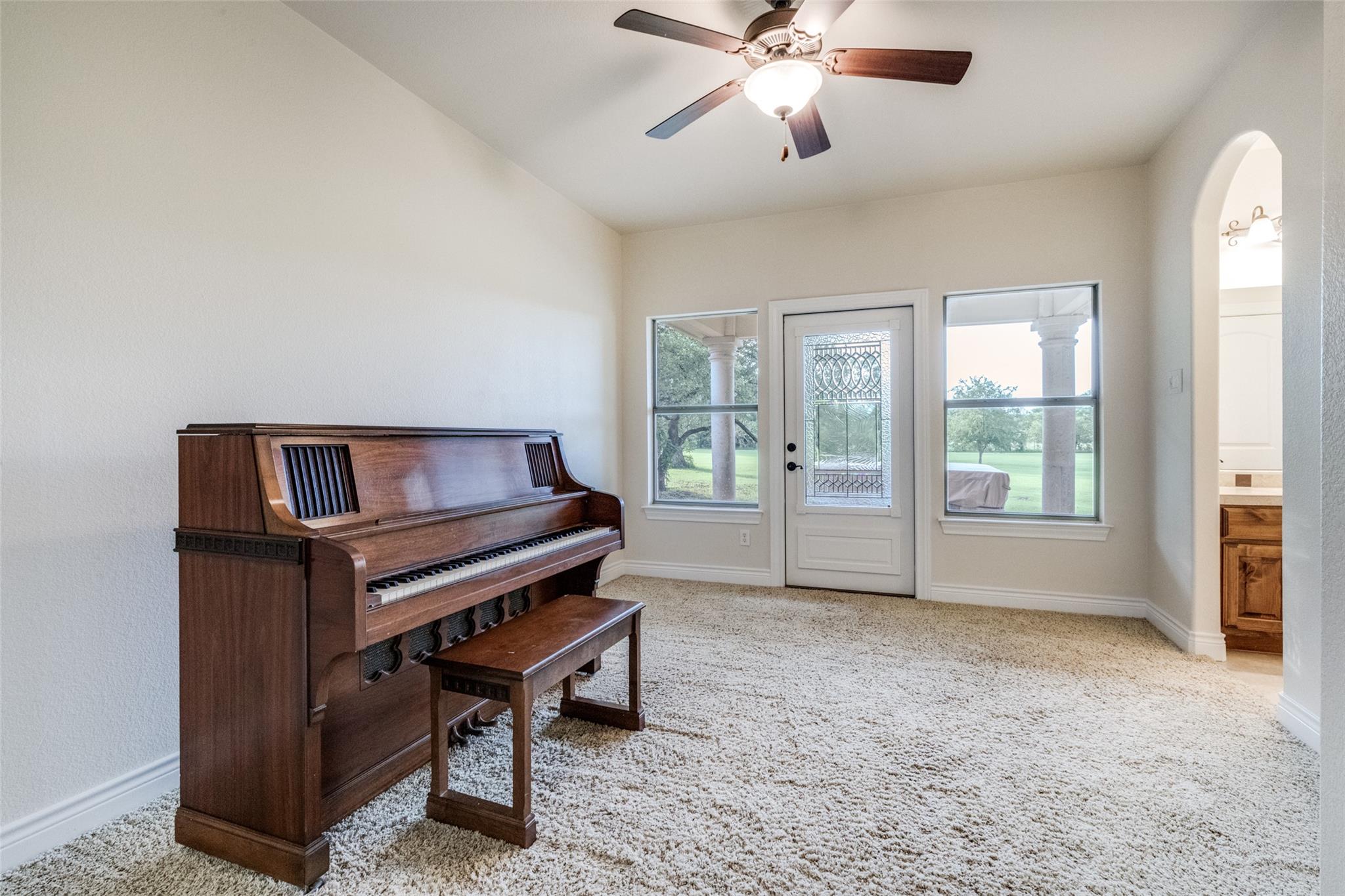 101 Copper Leaf Ct, Georgetown, TX 78633
