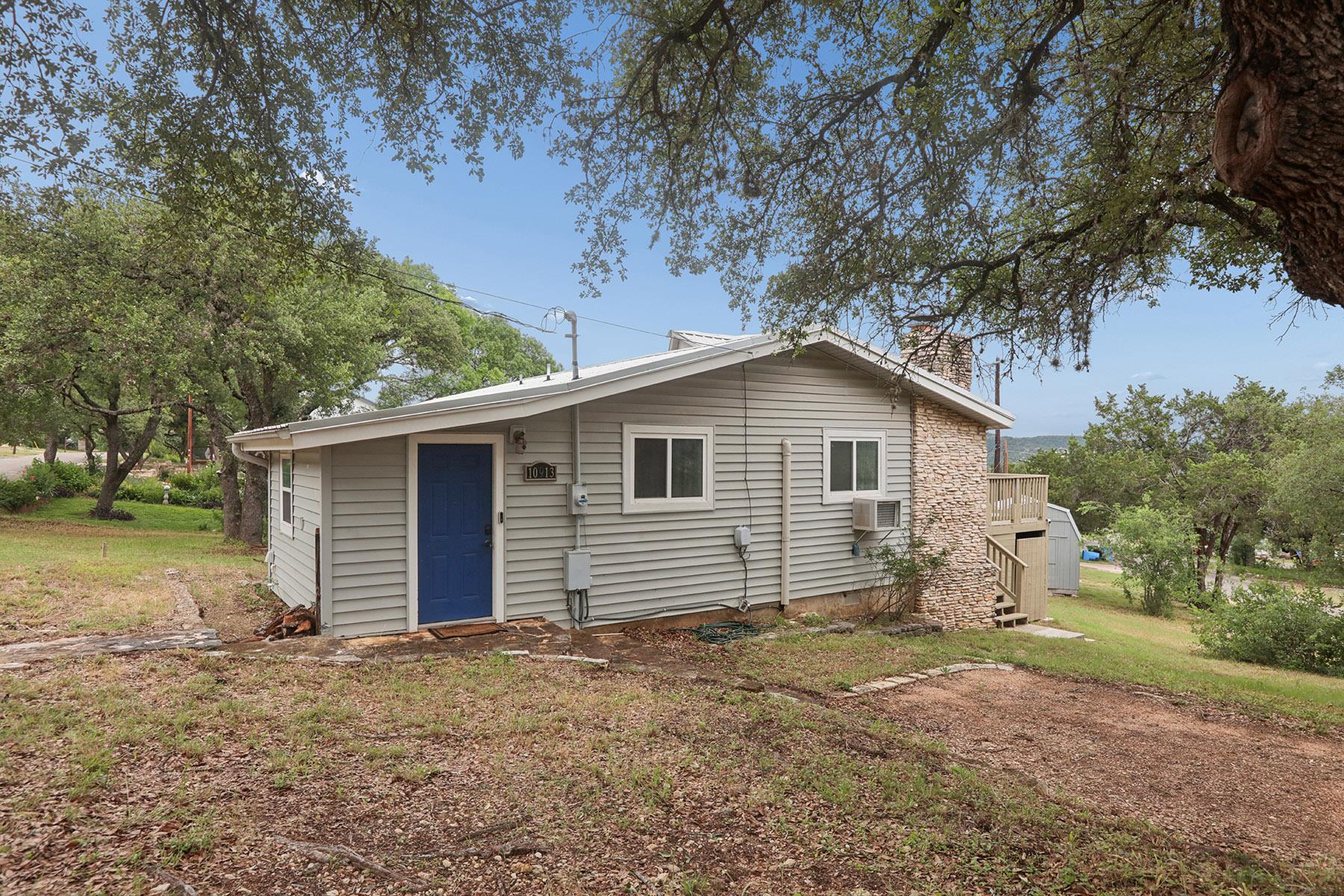 10913 Ridgeway St, Jonestown, TX 78645