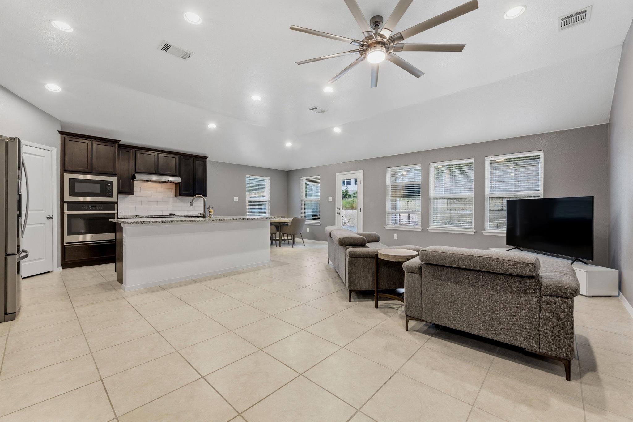 21666 High Dr, Lago Vista, TX 78645