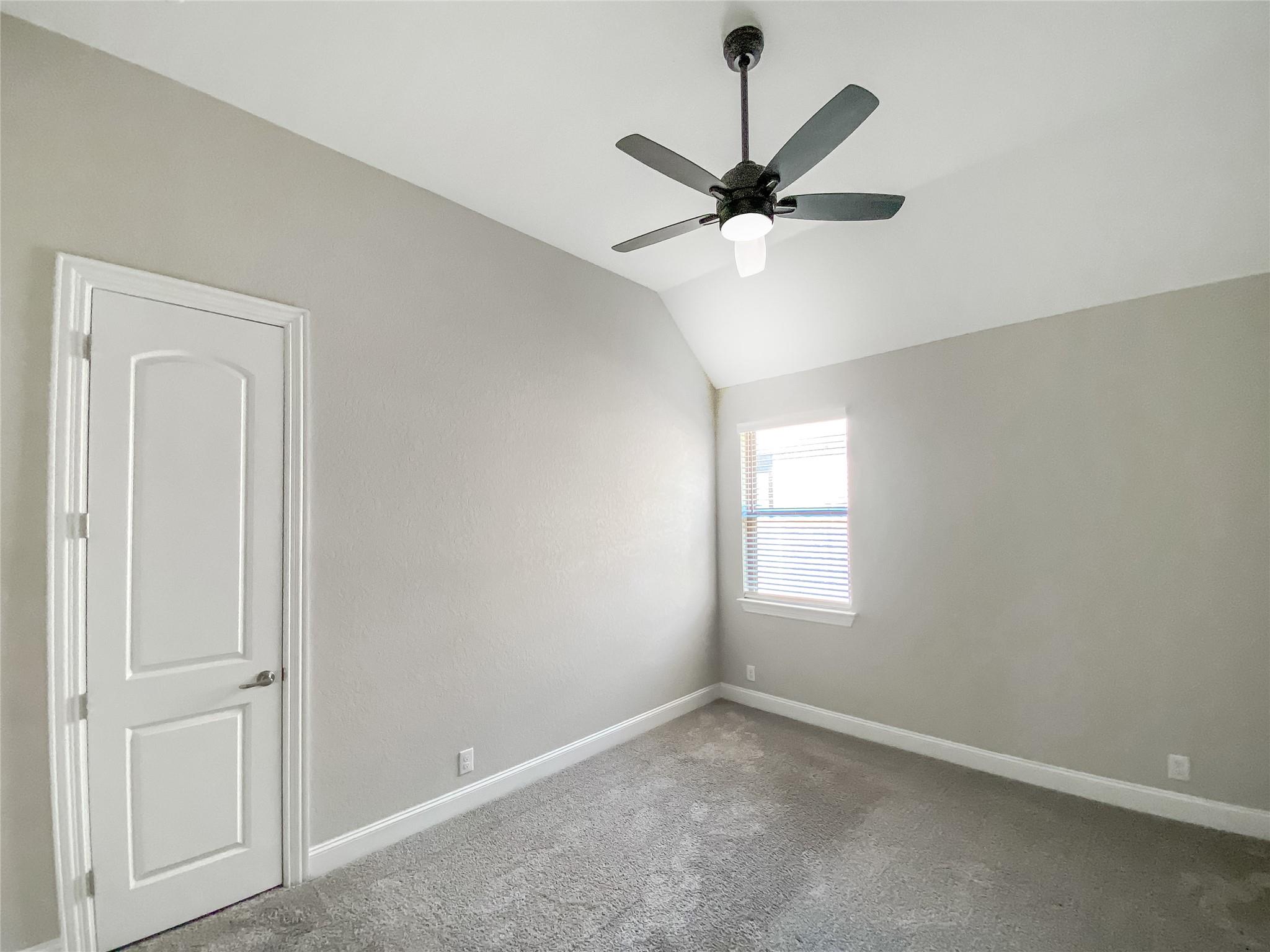 2243 Meadow Way St, New Braunfels, TX 78132
