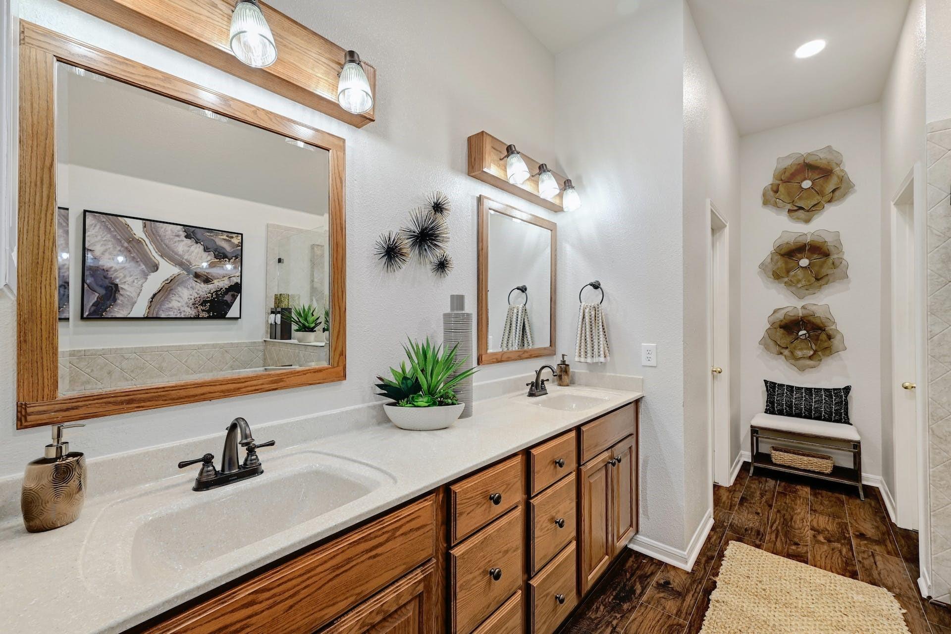 7 Muirfield Greens Cv, Lakeway, TX 78738