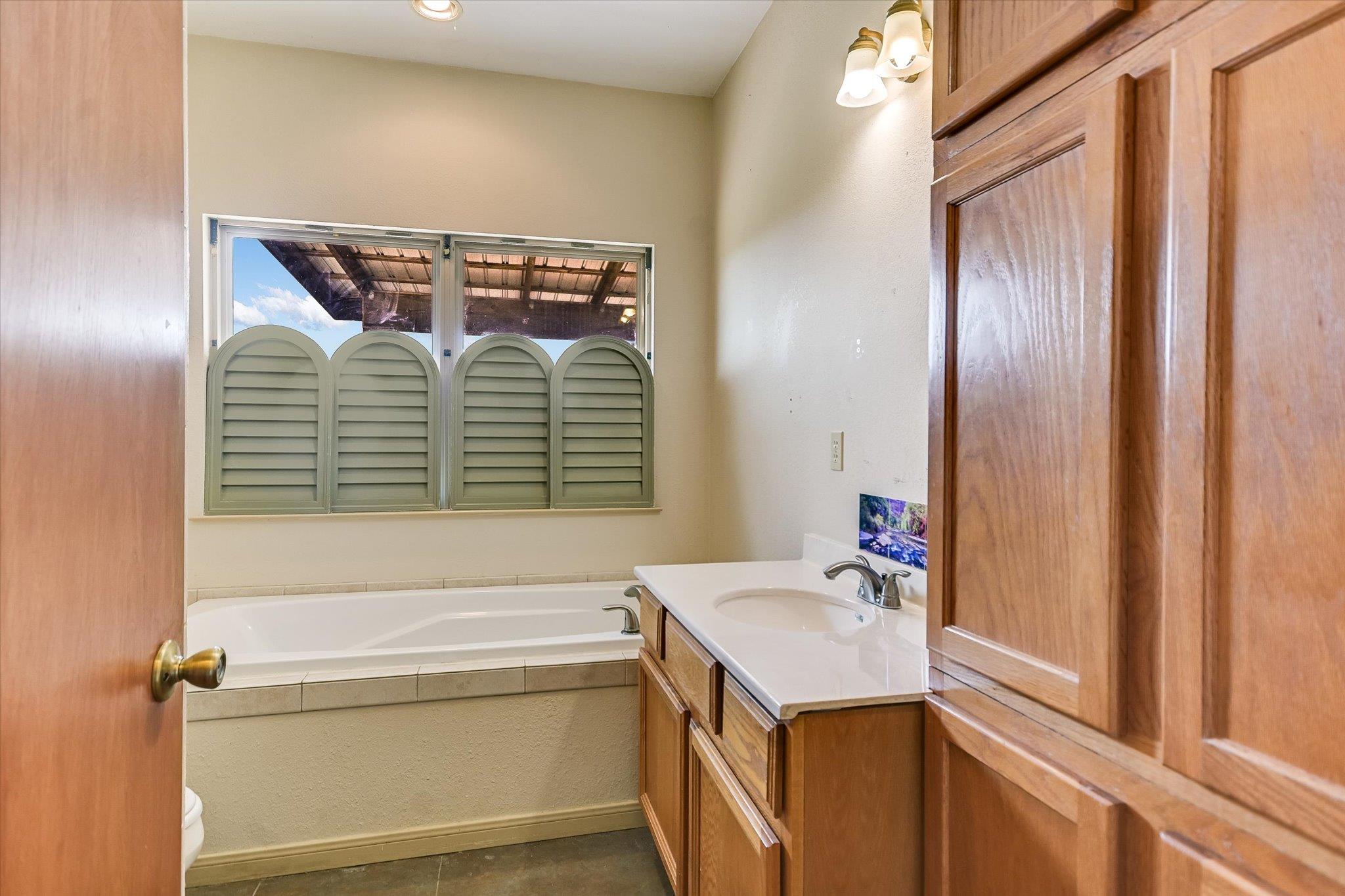 700 CLIFFSIDE Rd, Wimberley, TX 78676