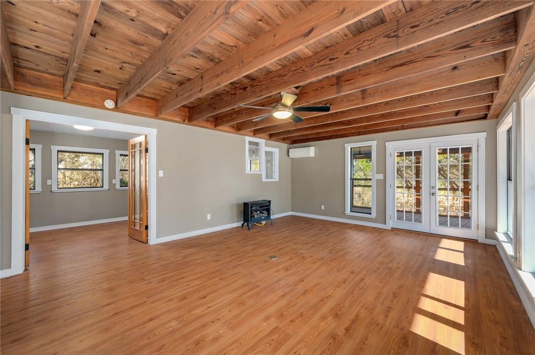 500 Owl Hollow Rd, San Marcos, TX 78666