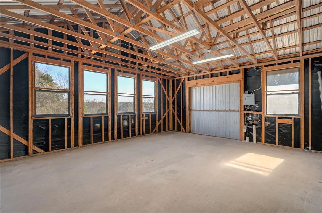 500 Owl Hollow Rd, San Marcos, TX 78666