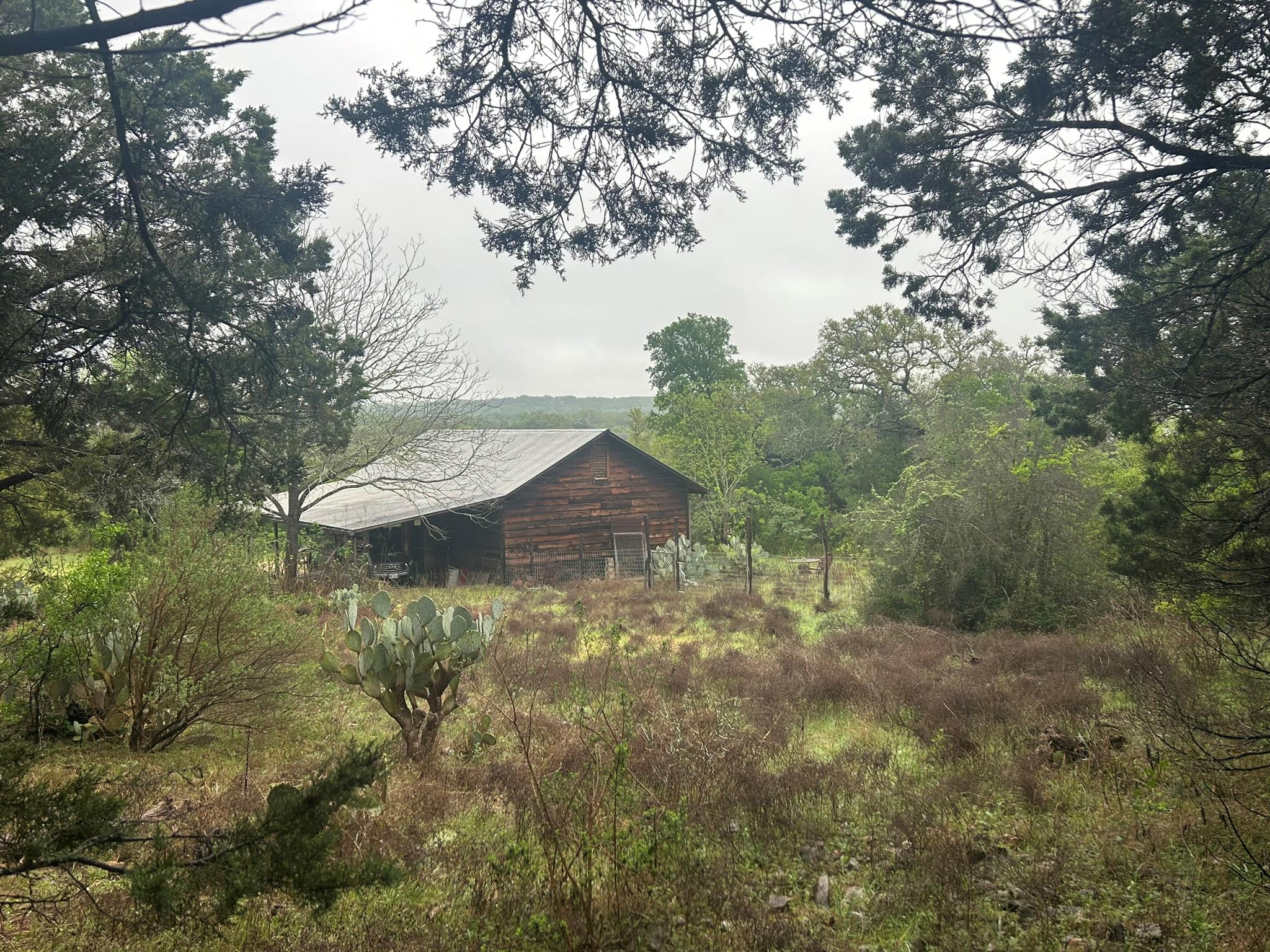 500 Owl Hollow Rd, San Marcos, TX 78666