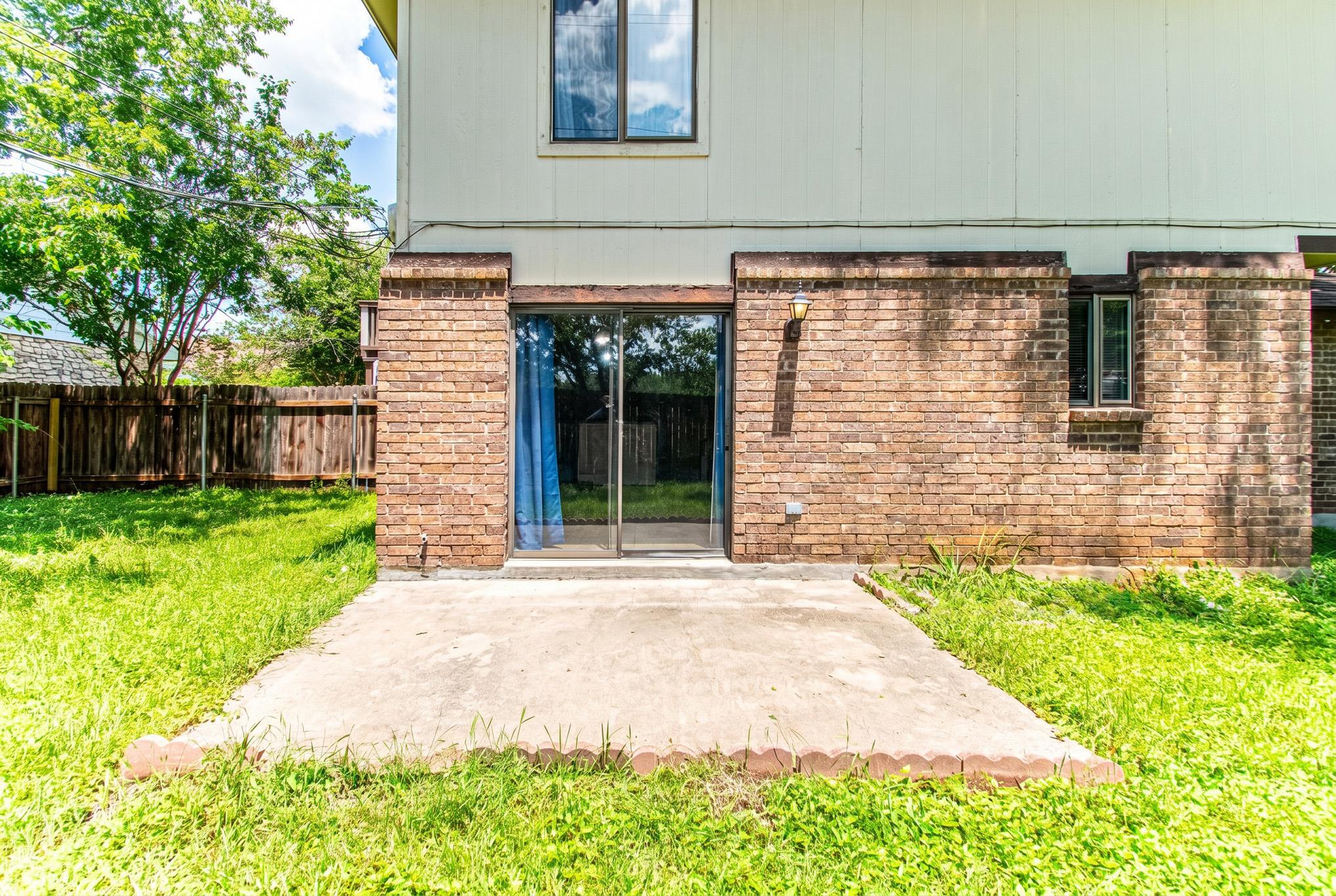 8517 Fathom Cir # B, Austin, TX 78750
