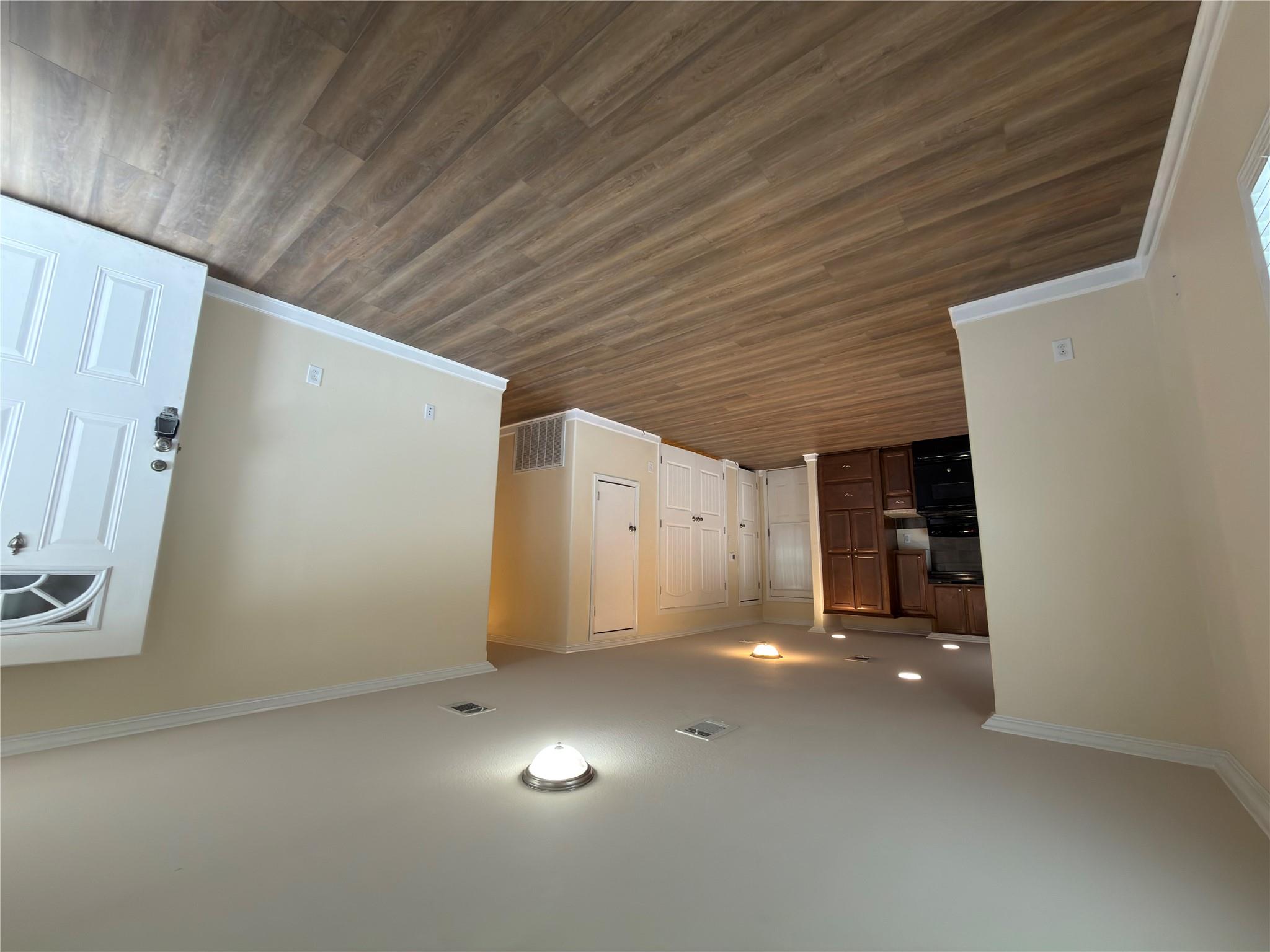 7691 FM 32 # 4, Fischer, TX 78623