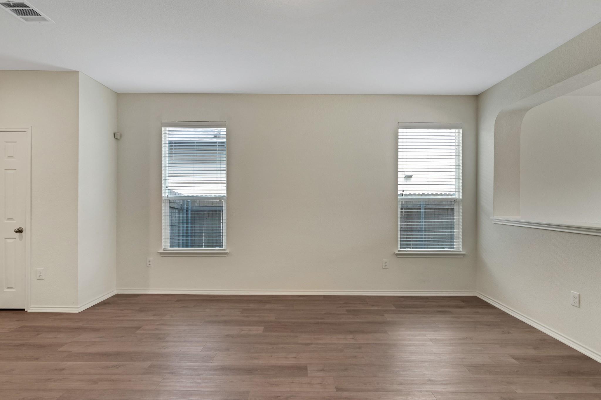 804 Sawbuck Dr, Pflugerville, TX 78660