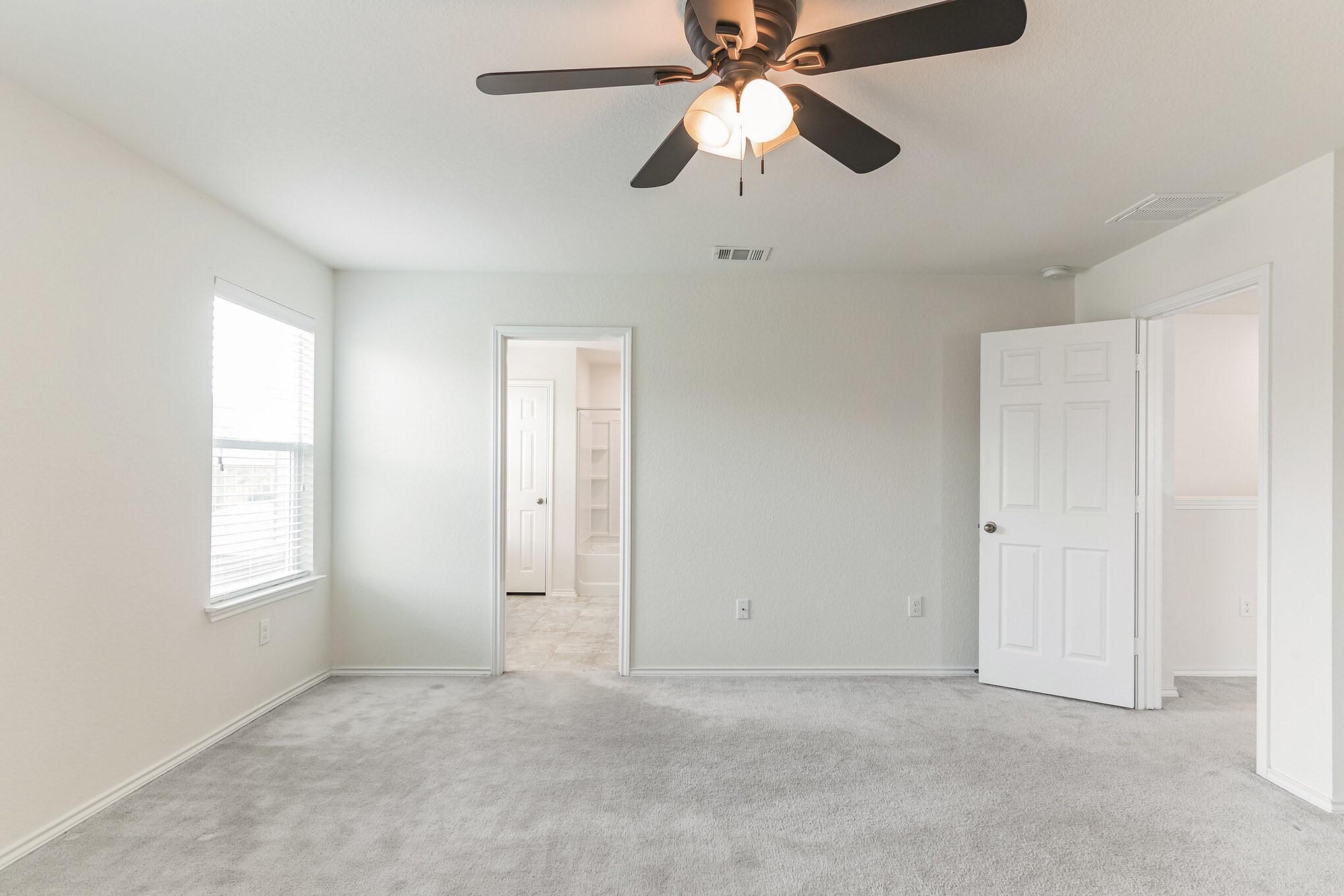 804 Sawbuck Dr, Pflugerville, TX 78660