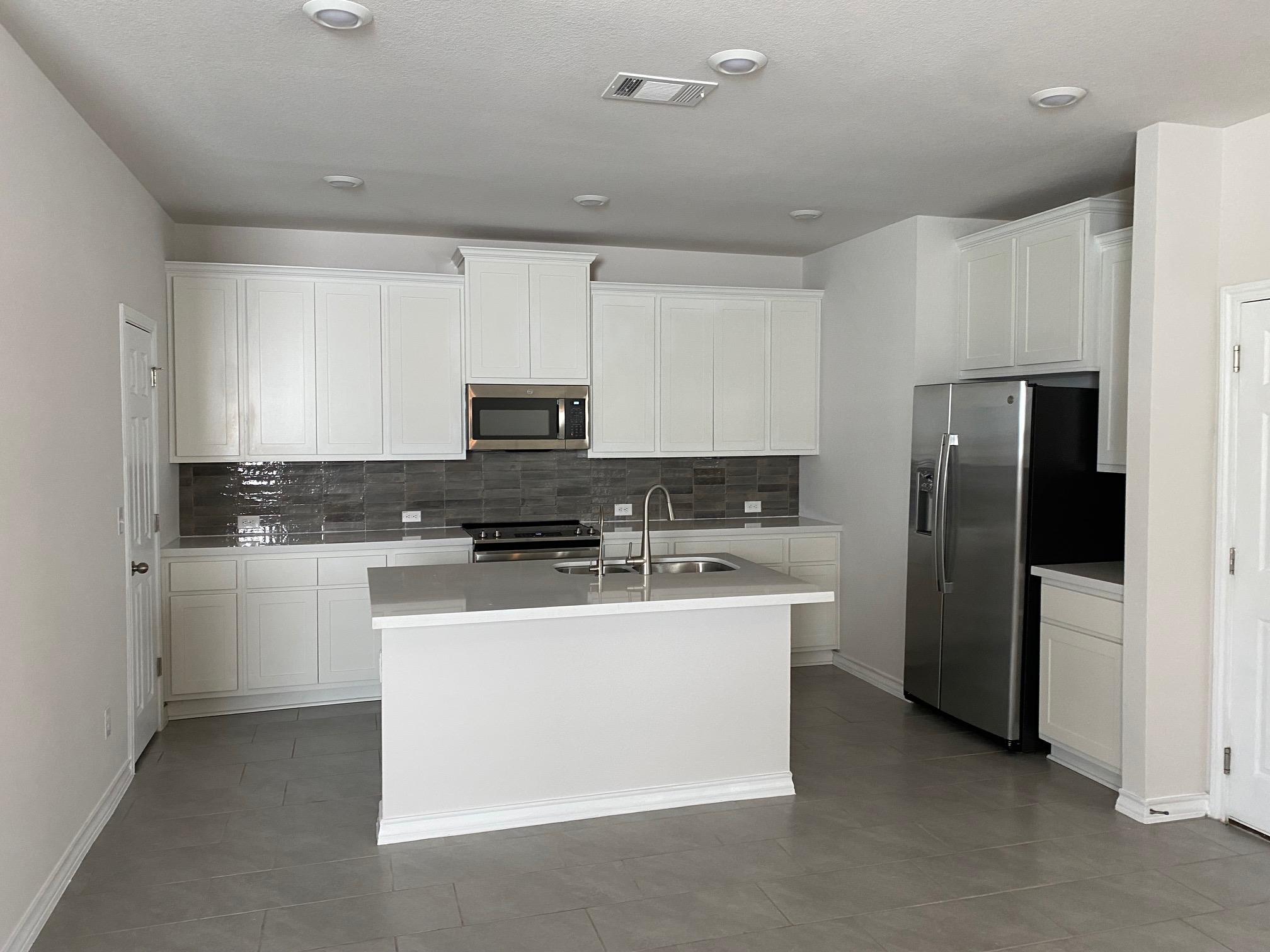764 Long Run, Liberty Hill, TX 78642