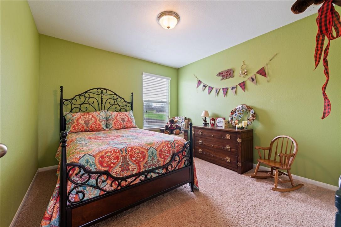 206 Llano River Trl, Hutto, TX 78634