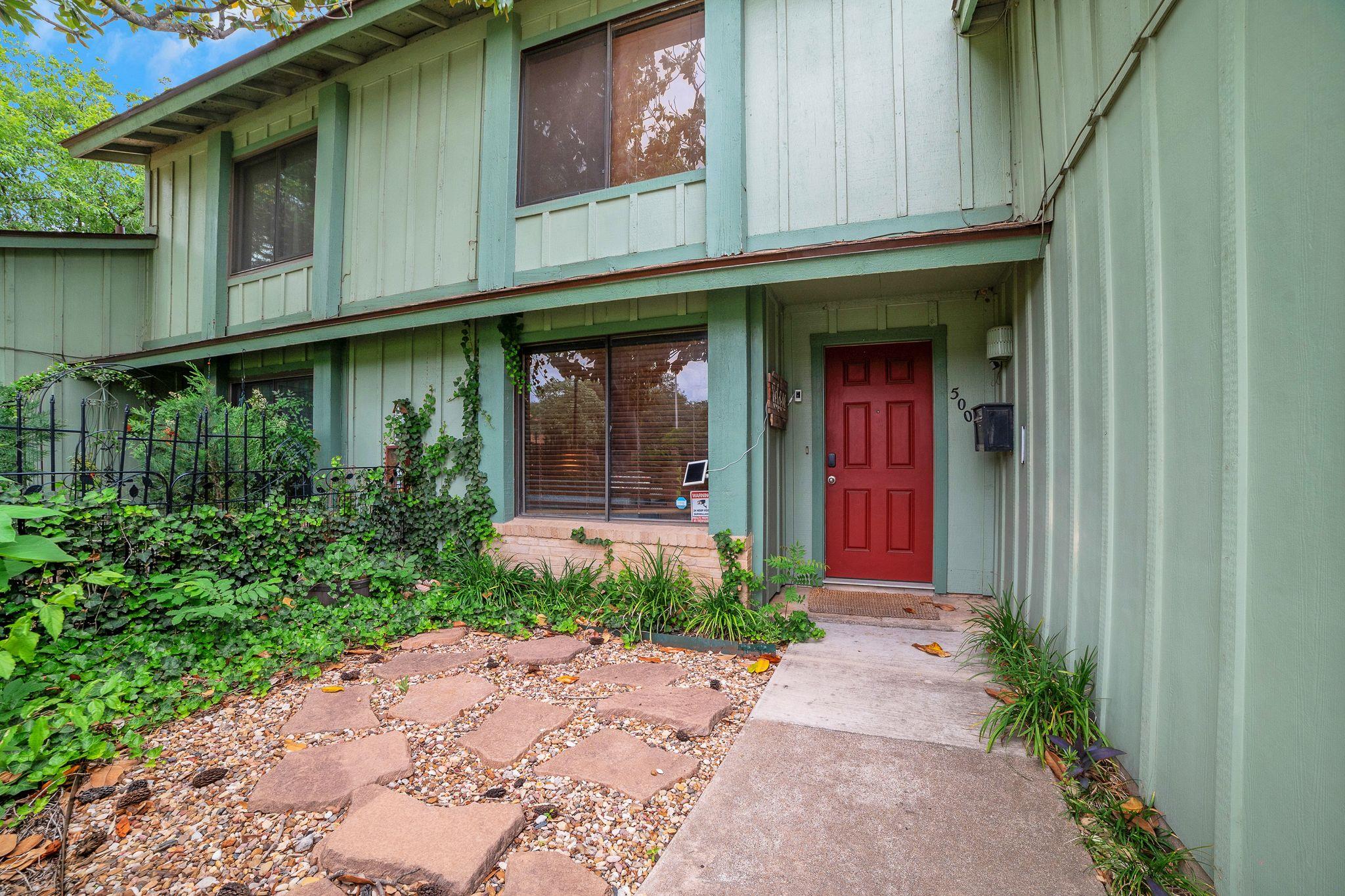 5007 Fort Clark Dr, Austin, TX 78745