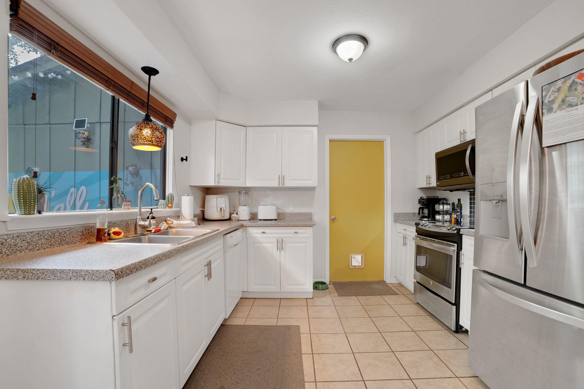 5007 Fort Clark Dr, Austin, TX 78745