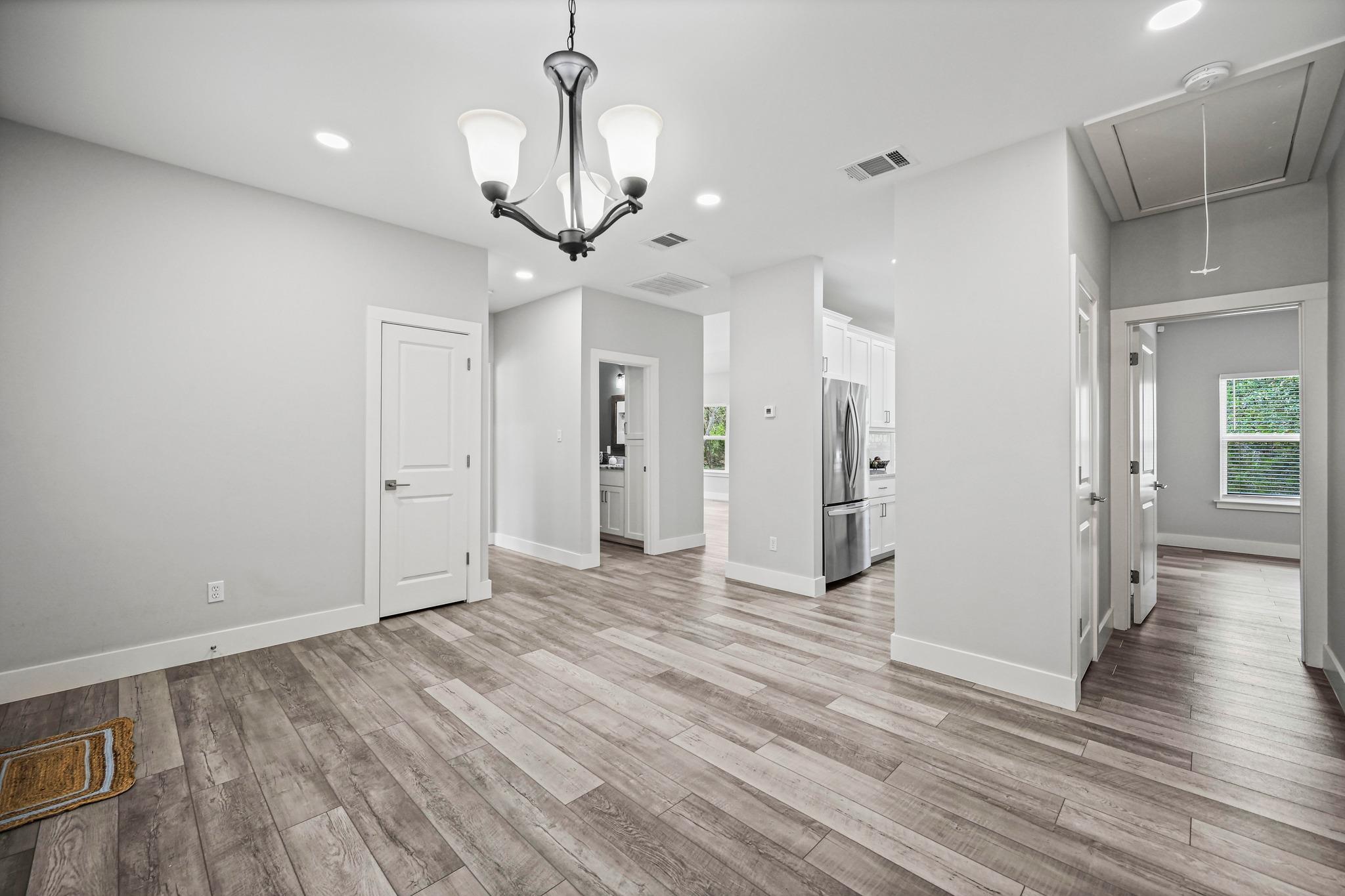 231 N Rainbow Ranch Rd, Wimberley, TX 78676