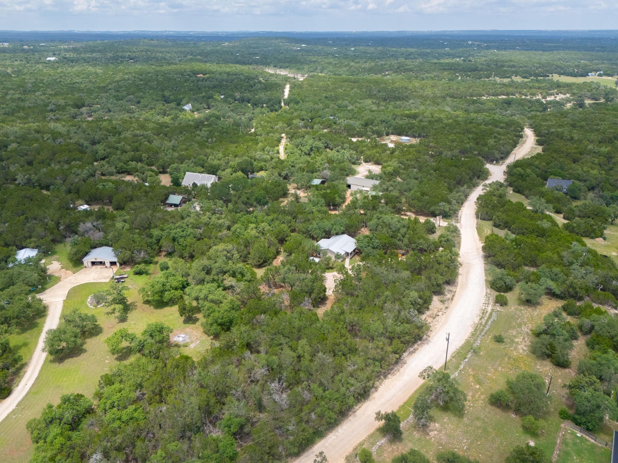 231 N Rainbow Ranch Rd, Wimberley, TX 78676
