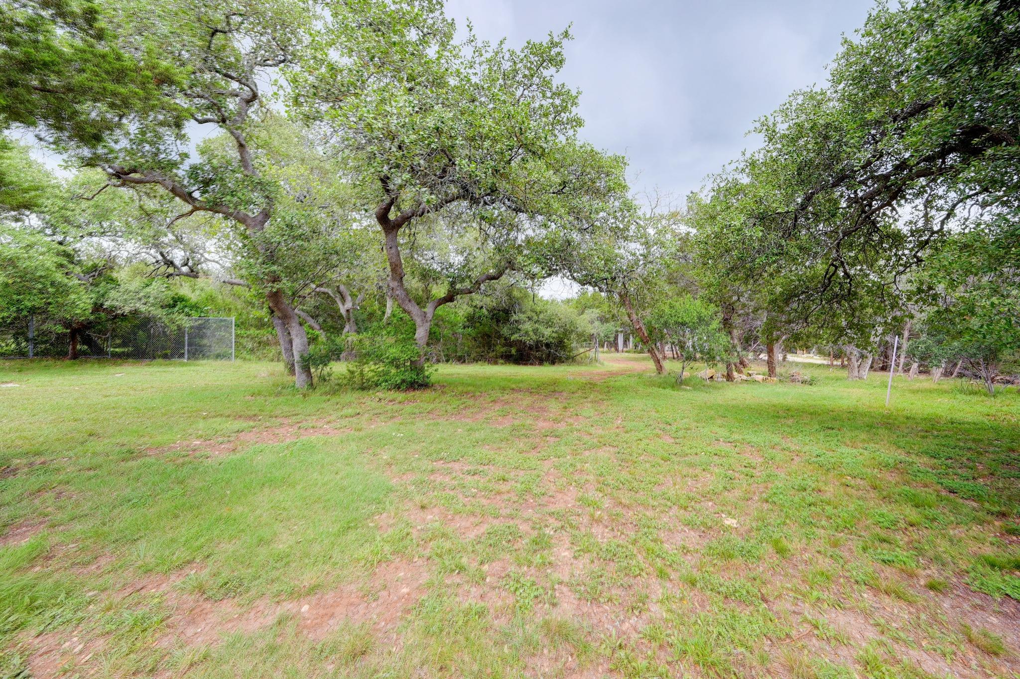 231 N Rainbow Ranch Rd, Wimberley, TX 78676
