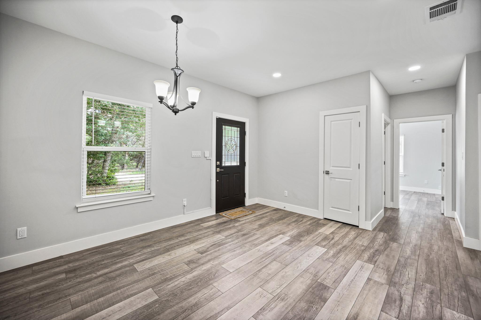 231 N Rainbow Ranch Rd, Wimberley, TX 78676