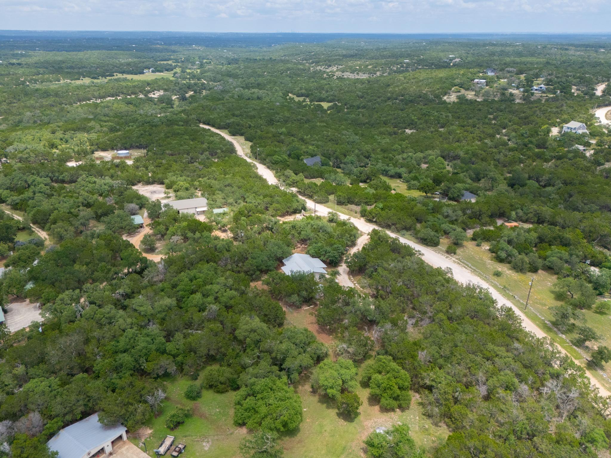 231 N Rainbow Ranch Rd, Wimberley, TX 78676