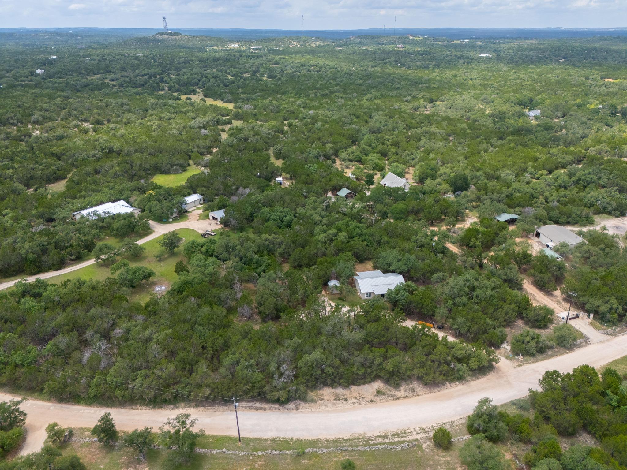 231 N Rainbow Ranch Rd, Wimberley, TX 78676