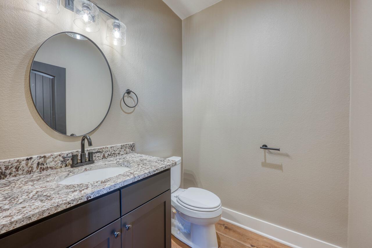 187 Lila Ln, Bertram, TX 78605