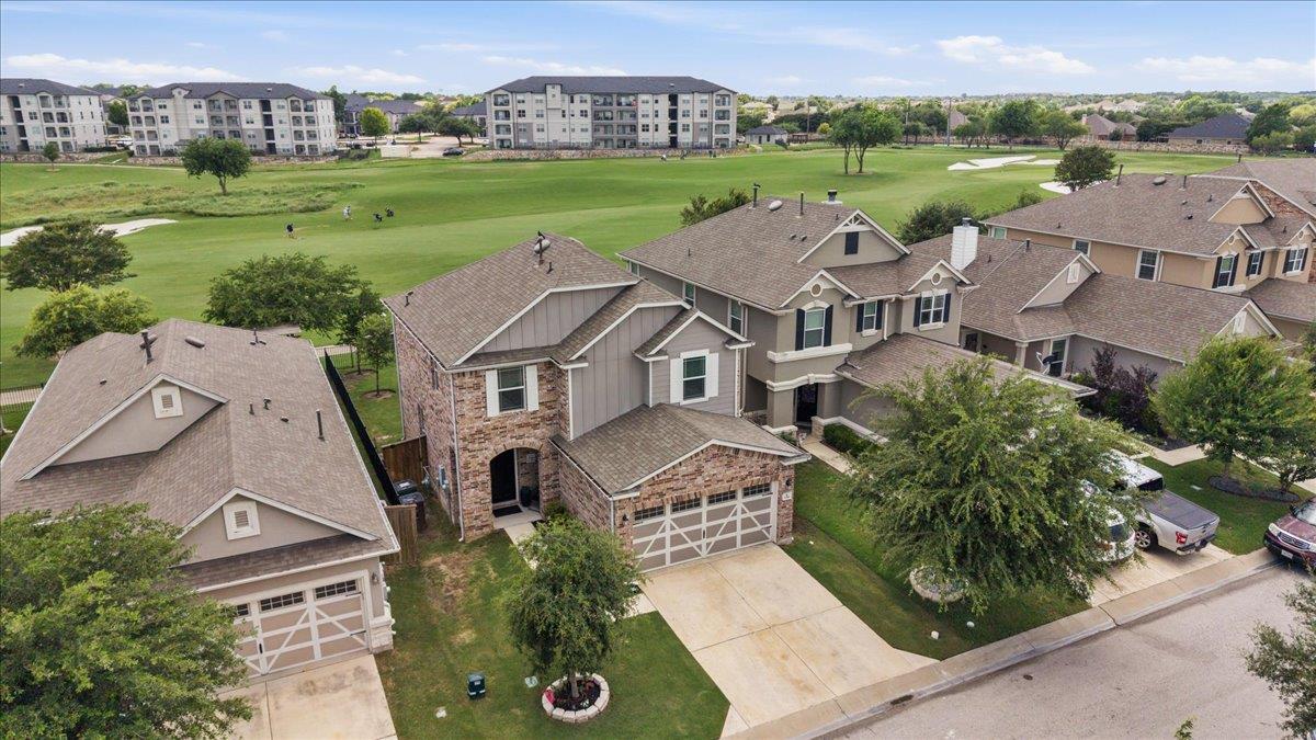 154 Danish Drive Dr, Hutto, TX 78634