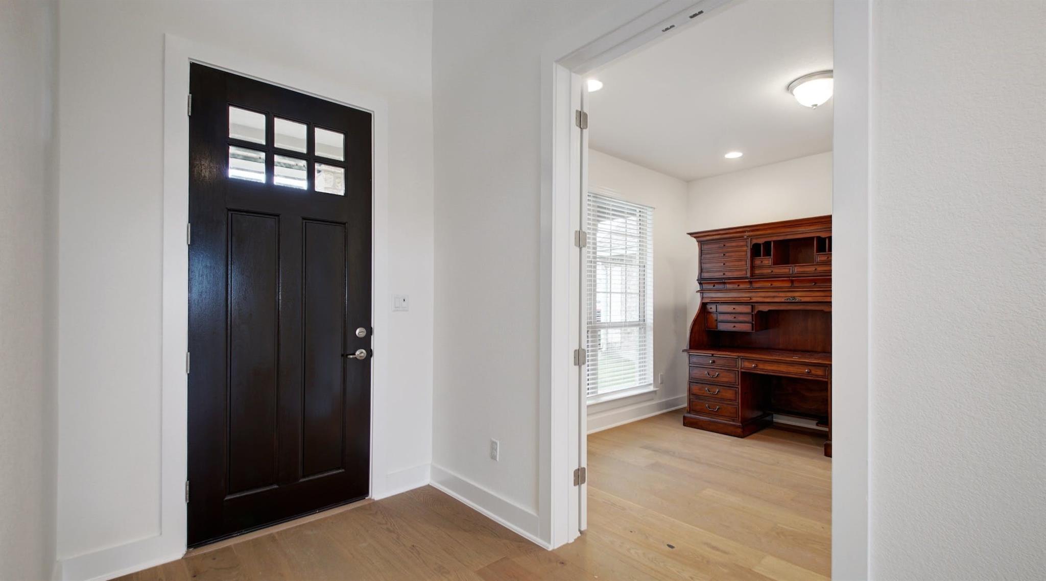 213 Poole Ln, Liberty Hill, TX 78642
