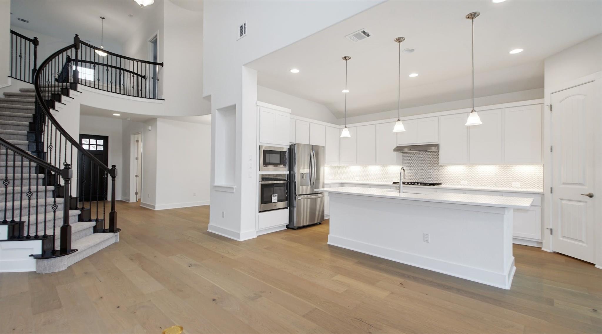 213 Poole Ln, Liberty Hill, TX 78642