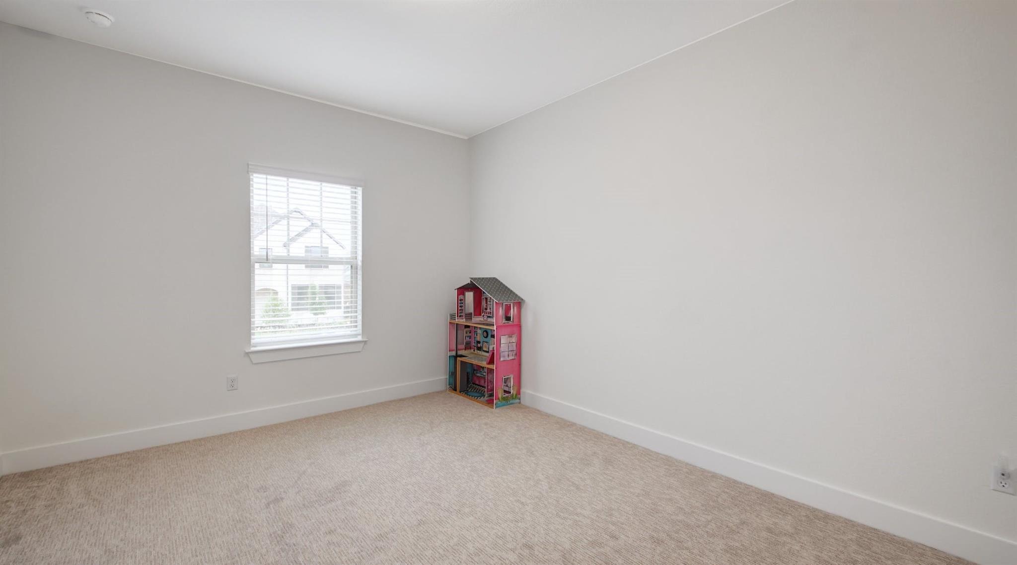 213 Poole Ln, Liberty Hill, TX 78642